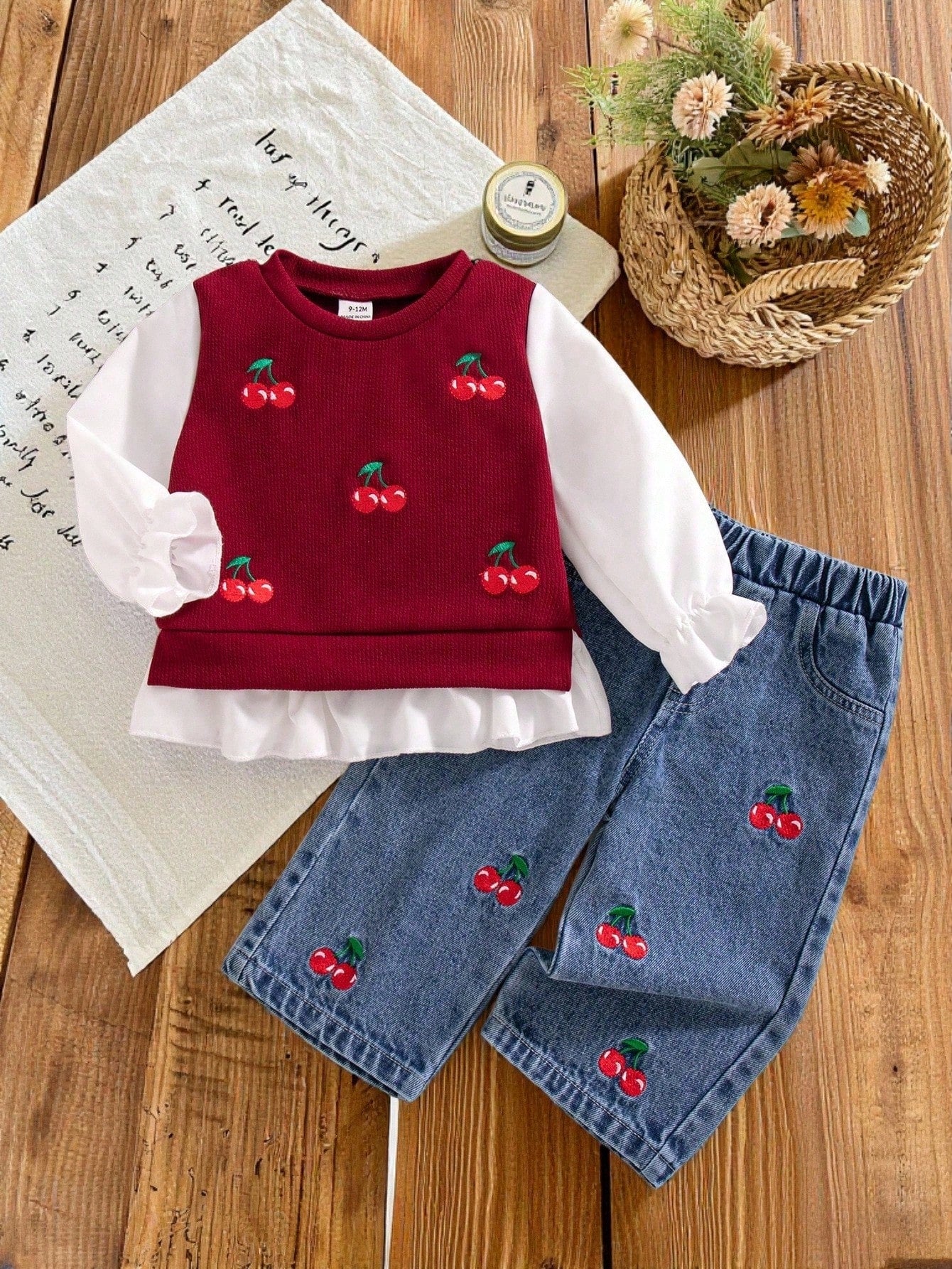 2pcs/Set Baby Girl Summer New Sweet Cute Cherry Embroidered Knit Textured Fabric Cuff/Hem Patchwork White Long Sleeve Top & Denim Long Pants With Front Cherry Embroidery, Simple Versatile Red Vi