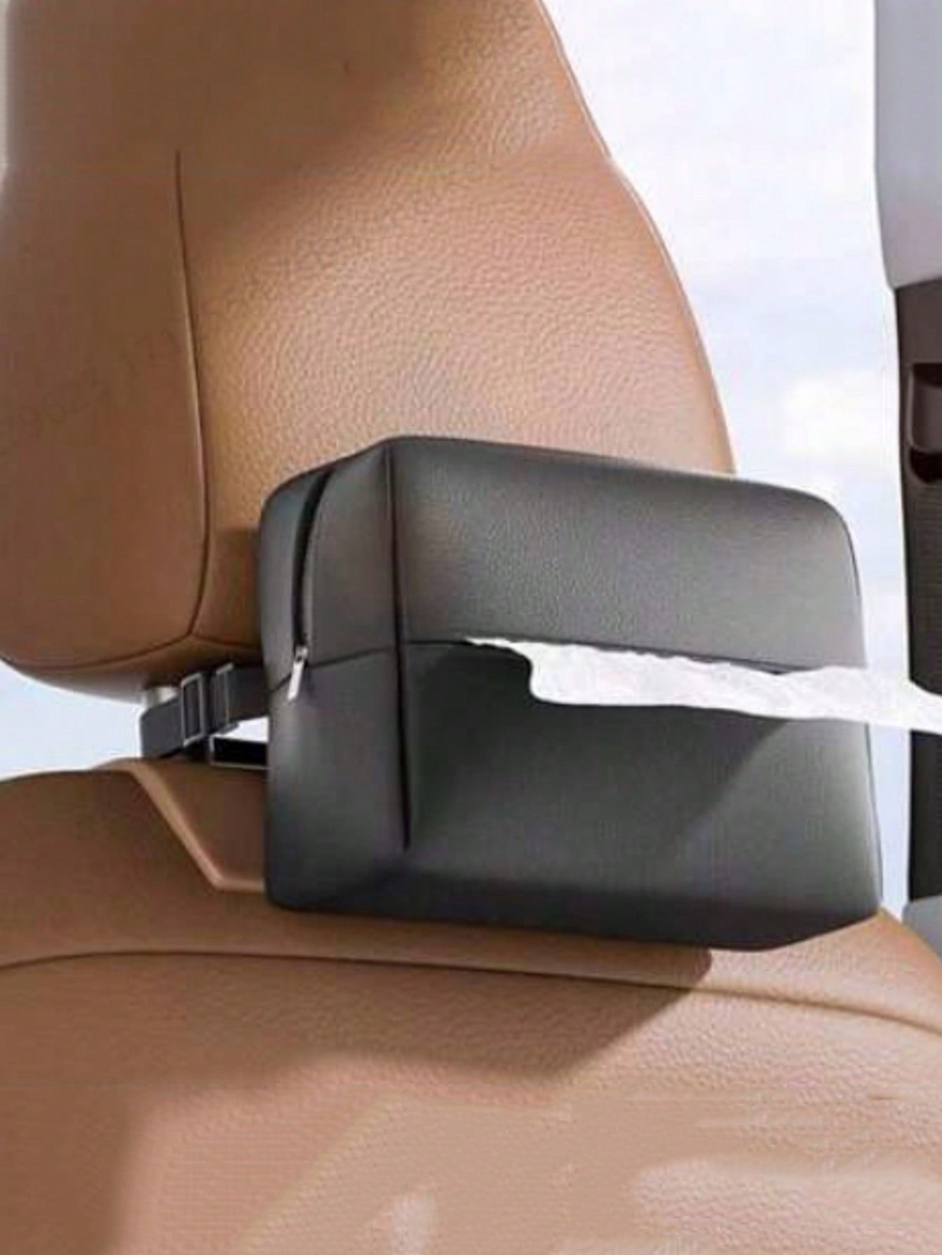 Car Seat Back Hanging Tissue Box, Multi-Functional Storage Bag, Sun Visor Tissue Holder, Portable For Men & Women (Black, Red, Beige, Gray)