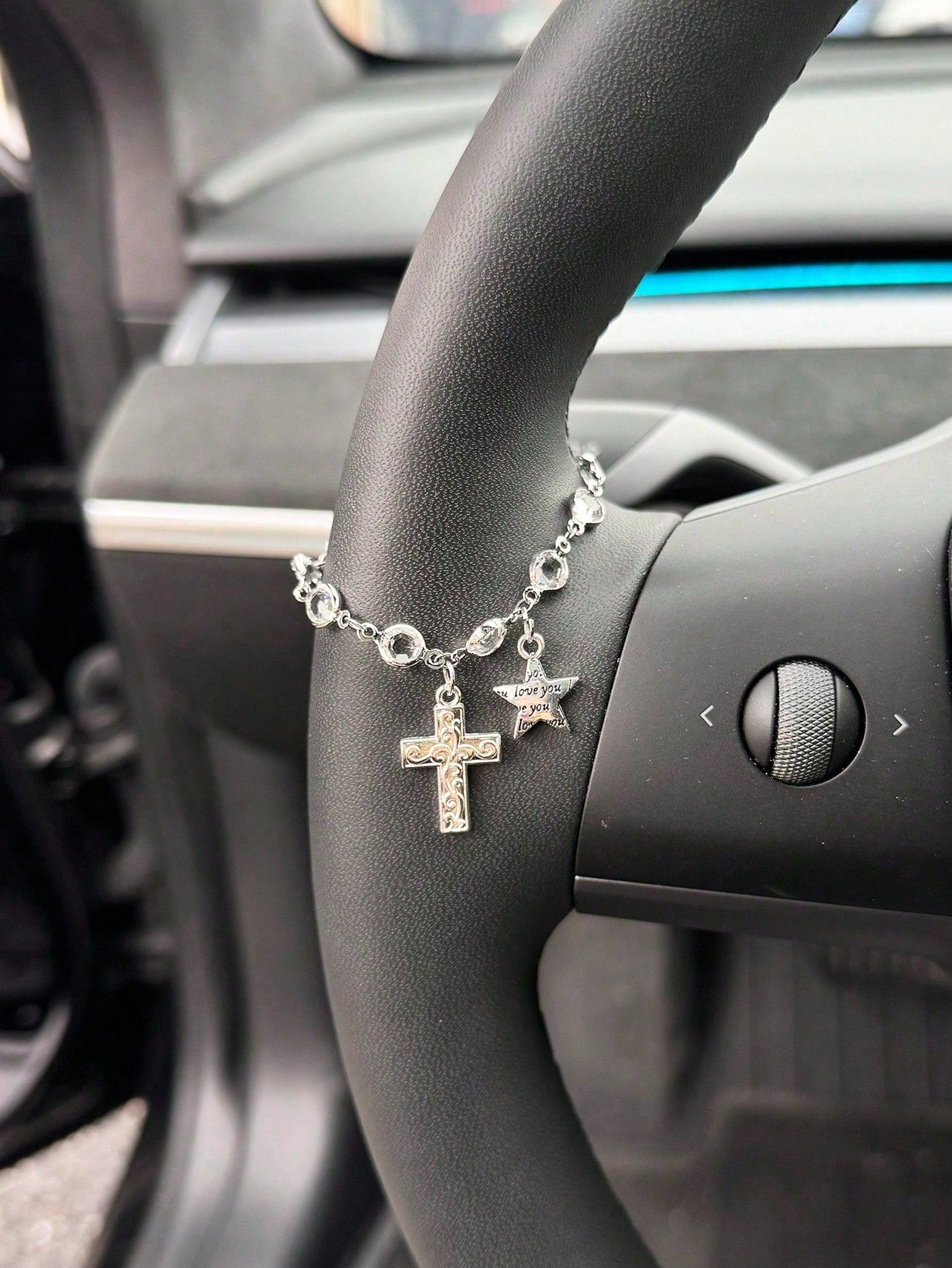 Cross And Star Shaped Car Steering Wheel Decor Pendant, Luxury Crystal Chain Car Steering Wheel Decor Pendant