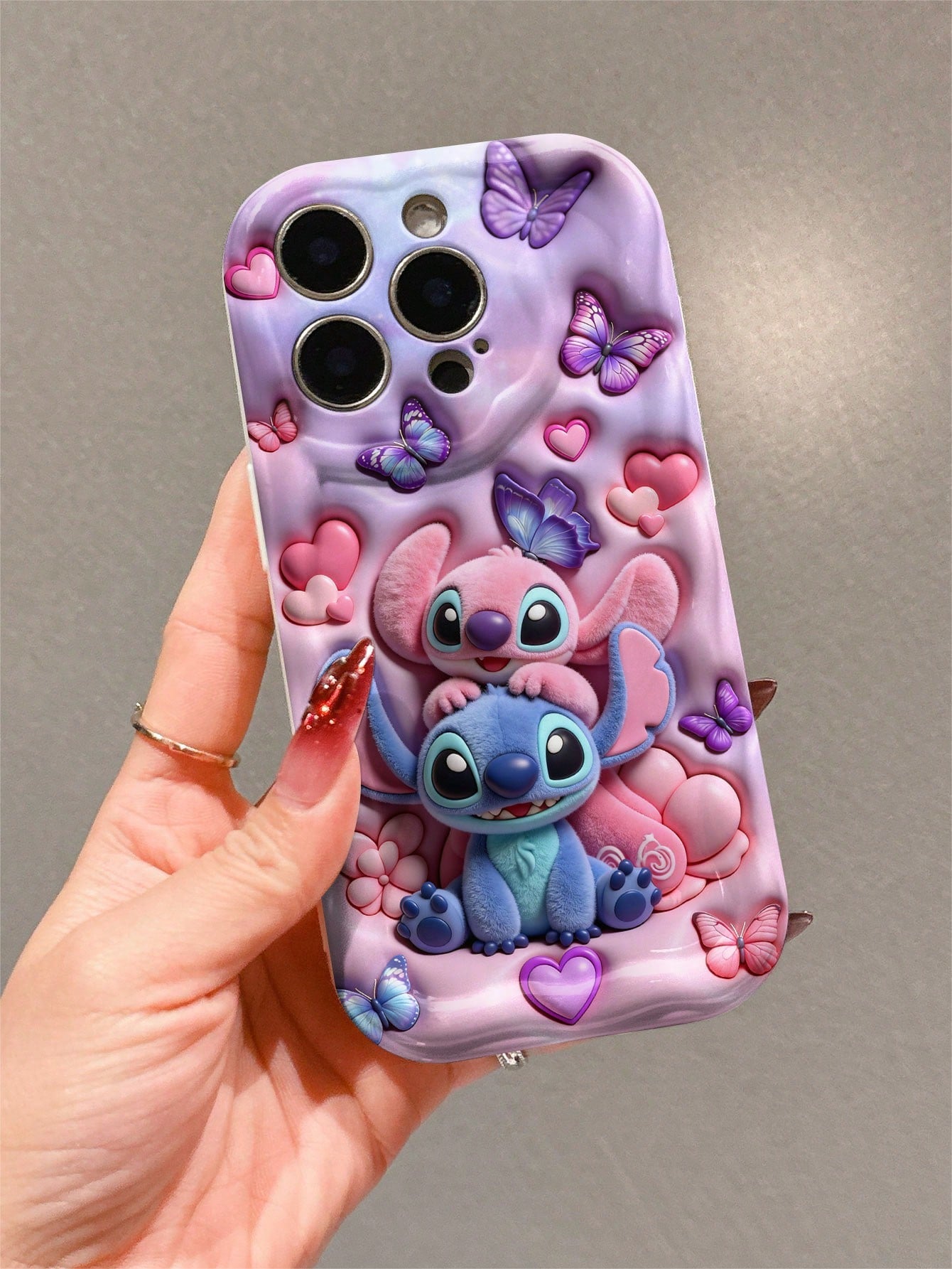 Disney This Stitch And Angel Phone Case Features A Cute And Playful Expression Design, A Simple And Stylish Appearance, And A Smooth Touch. It Uses A 2D Wave Pattern, Is Made Of Adorable And Eye-Catch