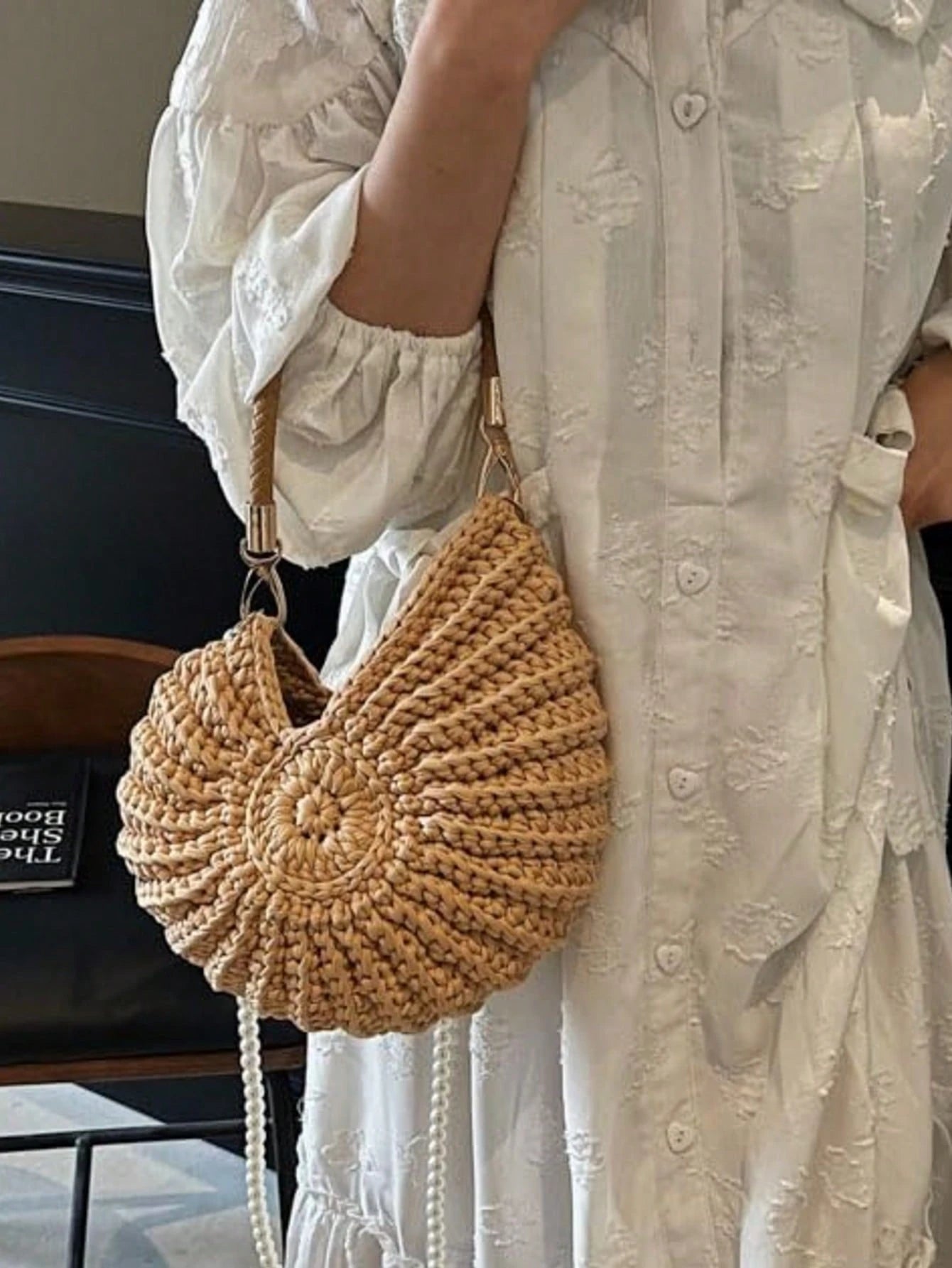 Women's Handwoven Shell Tote Bag With Chain Strap, Large Capacity Bohemian Beach Bag For Summer Vacation Handbag For Casual Outings Beach Trips