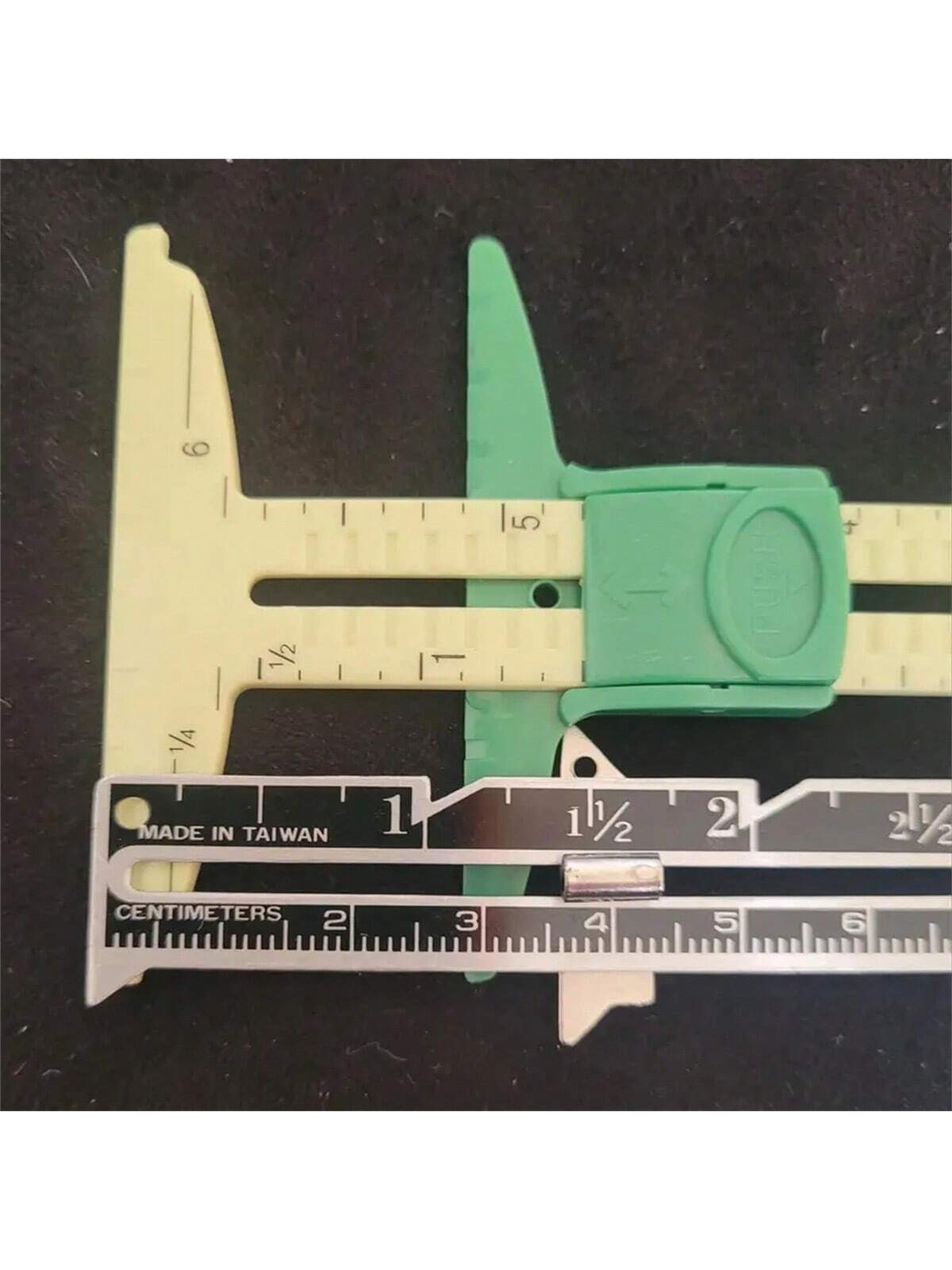 1/2pcs Inch Ruler Scale 5-IN-1 Sewing Seam Ruler Measuring Gauge Patchwork Quilting Tailor Ruler Sizer Helper Aluminum Plastic Sliding Gauge Saudi National Day(No CM Scale) Mother Day Gift