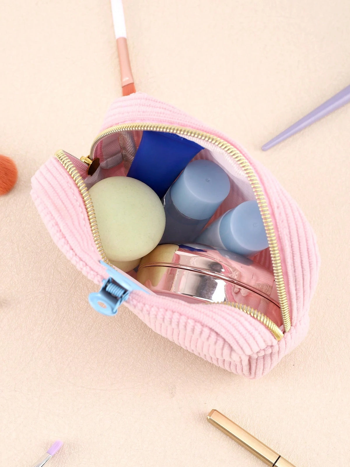 1/2pcs Square Corduroy Makeup Bag Storage Pouch, Flat Toiletry Bag Makeup Storage Bag, Travel Makeup And Toiletry Bag. It Can Be Used For Storing Cosmetics, Stationery, Or As A Multifunctional Everyda