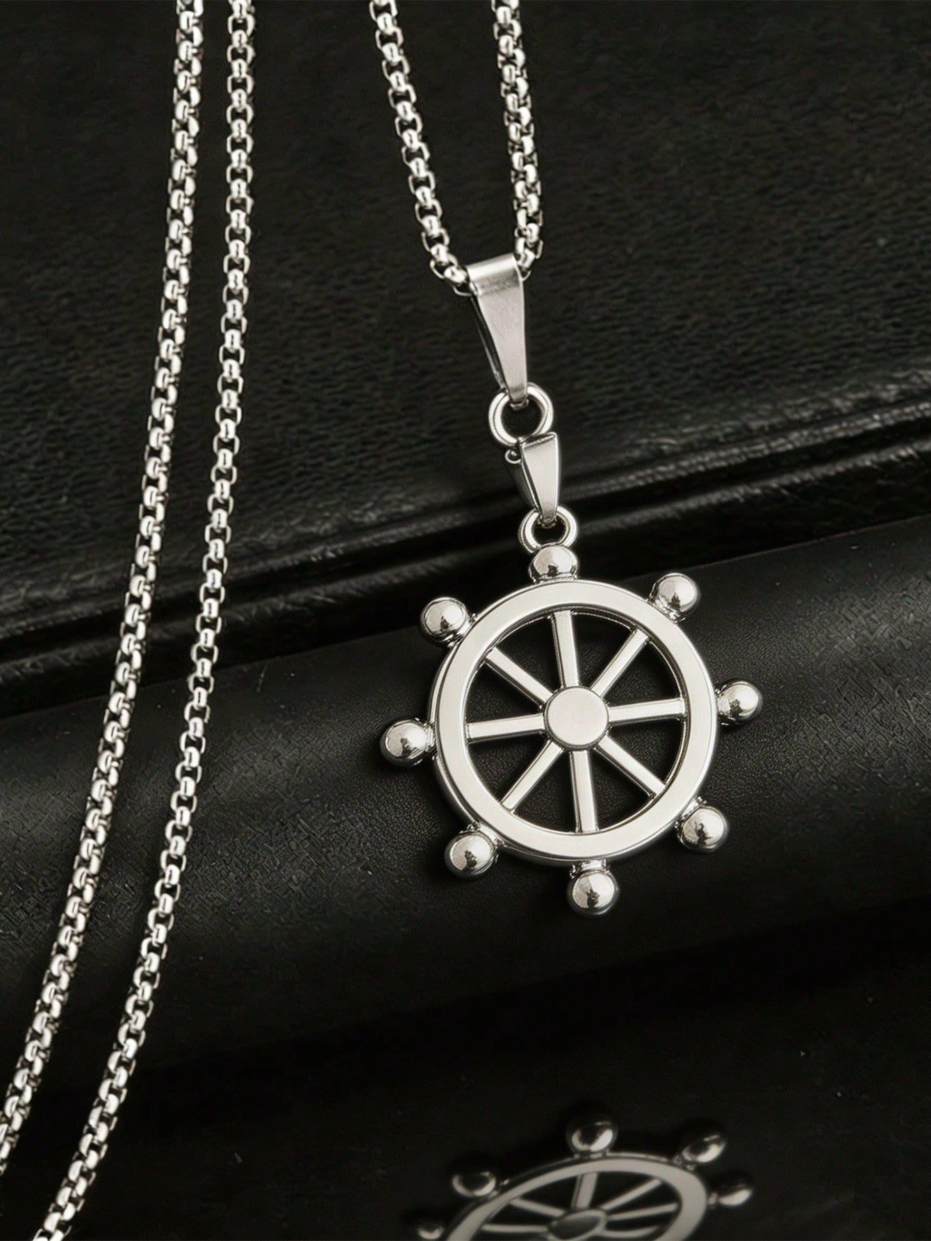 1 Hip Hop Boat Rudder Necklace For Women, Light Luxury, Niche Design, Simple And Fashionable, High-End Pendant, New Anchor, Rearview Mirror Chain, Steering Wheel Chain