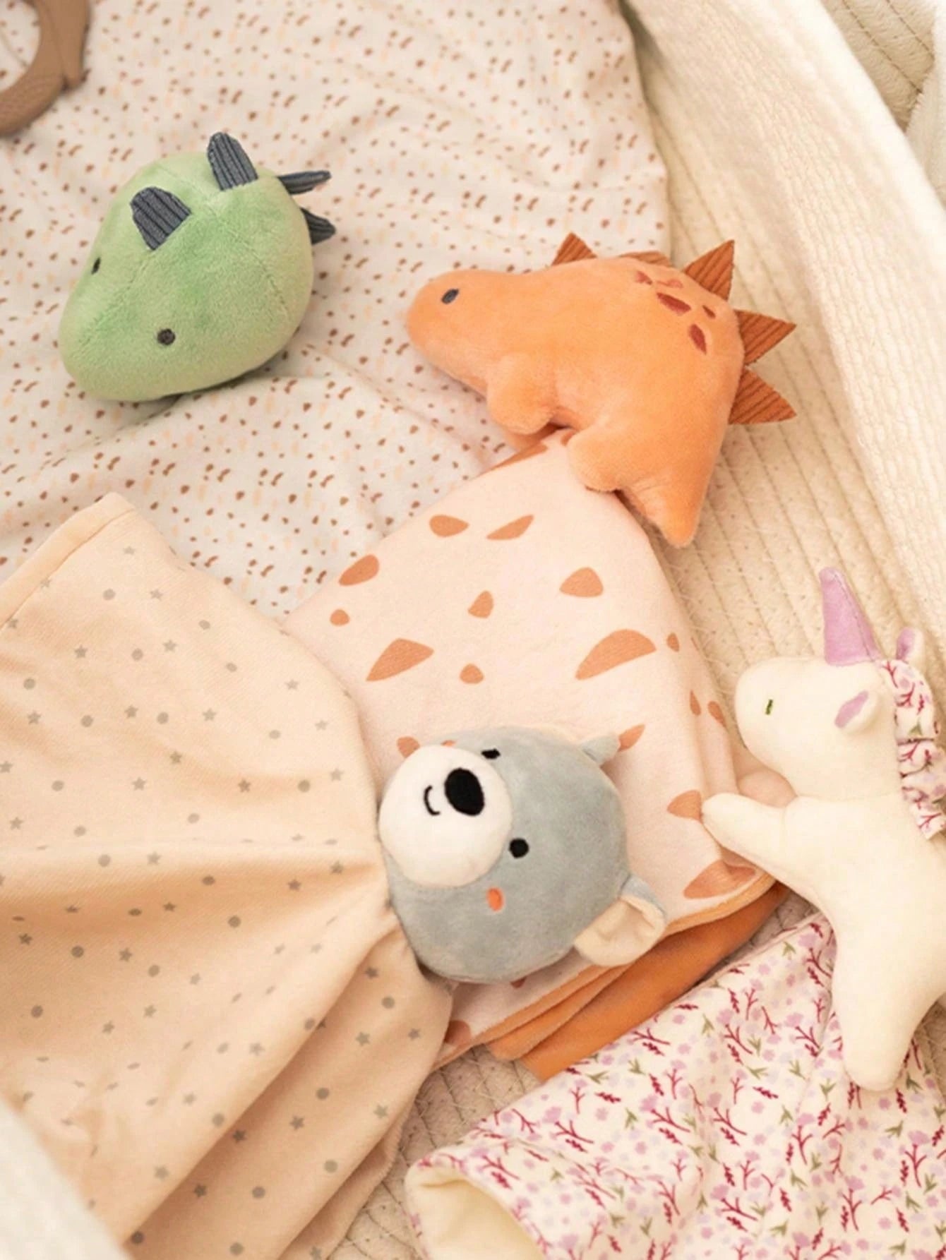 1 Pack Baby Companion Toys Soft Texture Cute Cartoon Animal Toy Design Baby Comfort Blanket Cute Carton Design Security Blankets For Babies