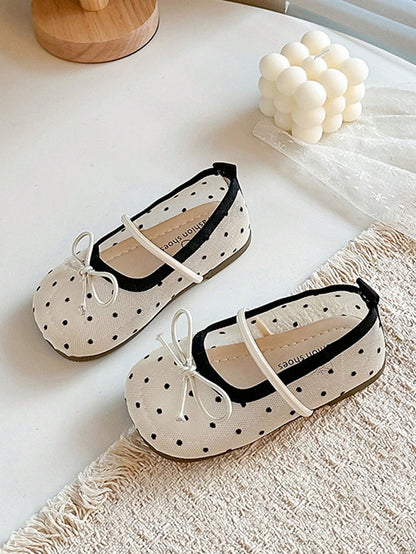 1 Pair Girls Fireworks Mesh Hollow Out Soft Sole Flat Shoes, Toddler/Kids Fashion Hollow Out Sandals Casual Shoes, Bow Knot Hanfu Shoes, Spring/Summer Style (Please Purchase According To Size Chart In