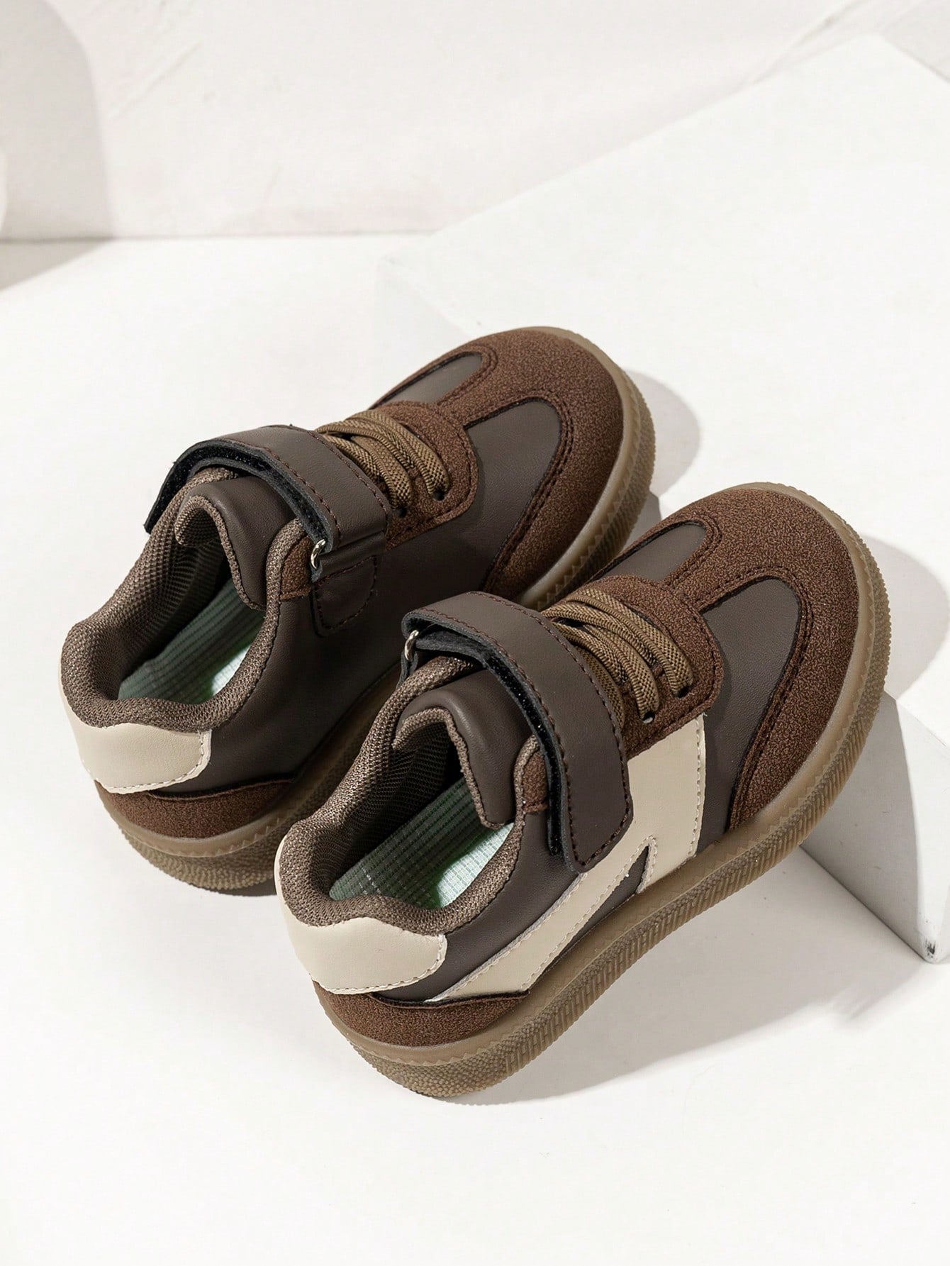 1 Pair Girls' Sports Shoes, Boys' Sports Shoes, Spring/Autumn New Baby Toddler Shoes, Walking Shoes Wear-Resistant Soft Sole Colorblock Training Shoes, Baby Casual Shoes
