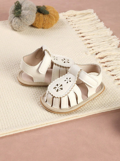 1 Pair Infant Lace Hollow Out Minimalist Versatile Sandals Suitable For Summer