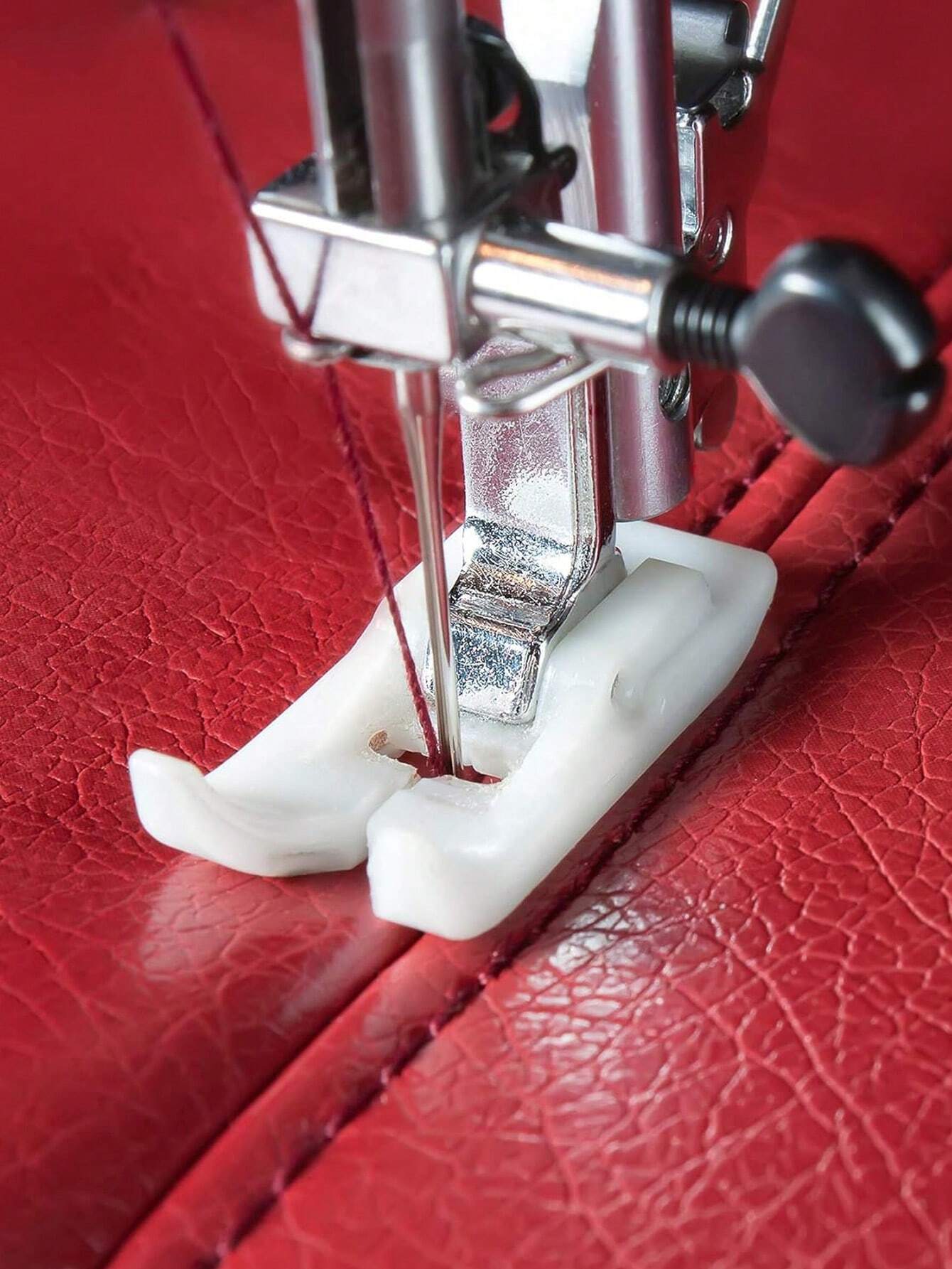 1 Pc, Home Multifunctional Sewing Machine With Leather Sliding Material Presser Foot Plastic Steel Non-Stick Presser Foot, Household Sewing Machine Sewing Accessories, Sewing Machine Accessories, DIY