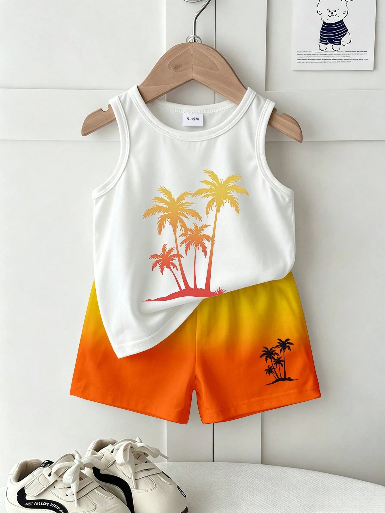1 Set Baby Boy Summer Vacation Style Lively Casual Coconut Tree Print Top With Sunset Orange Gradient Print Shorts, Suitable For Outdoor Summer Wear