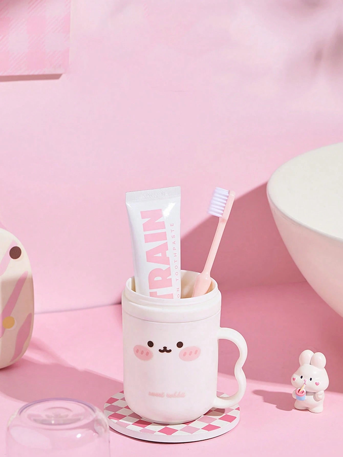 1 Set Cute Rabbit Design Travel Toothbrush Holder & Rinse Cup- Portable Plastic Toothpaste Cup, Bathroom Gargle Cup, Space-Saving Personal Hygiene Solution For Business Travel And Vacation