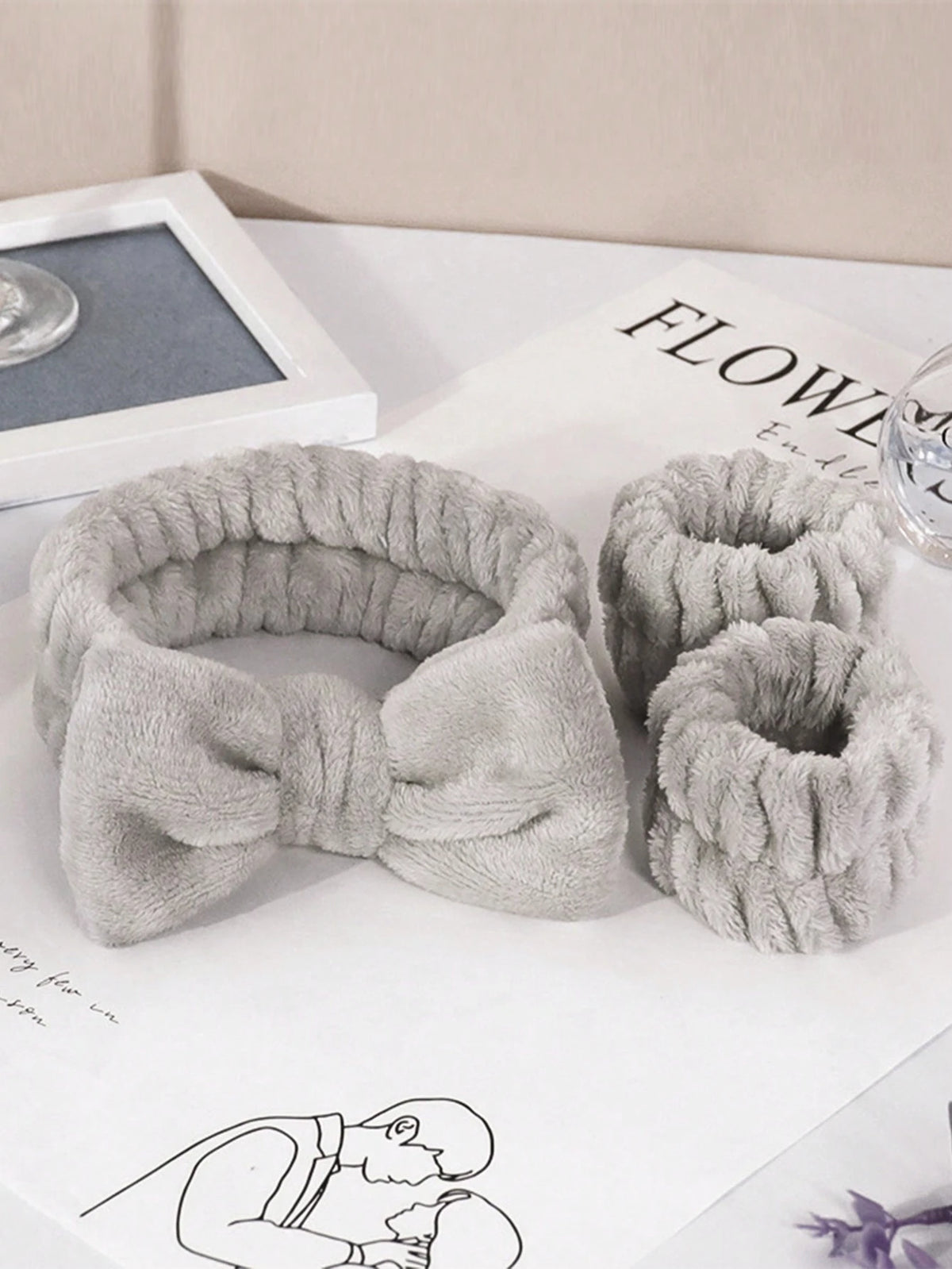 1 Set Skincare Headband And Wristbands, Puffy Spa Make Up Headband For Washing Face, Soft Headbands For Women, A Must-Have Travel Essential & School Essentials, Cute Hair Tie & Skincare Accessories, P