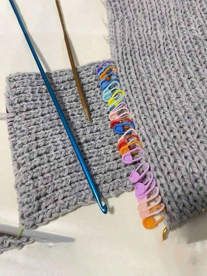 120pcs/Box Crochet Hook Marker Clips With Storage Box, Suitable For Knitting, Crochet And Handmade Craft Sewing Tools (10 Colors Randomly Shipped)