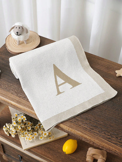 1pc 26 Letter Knitted Baby Blanket, Minimalist Casual Infant Throw Blanket, Suitable For All Seasons