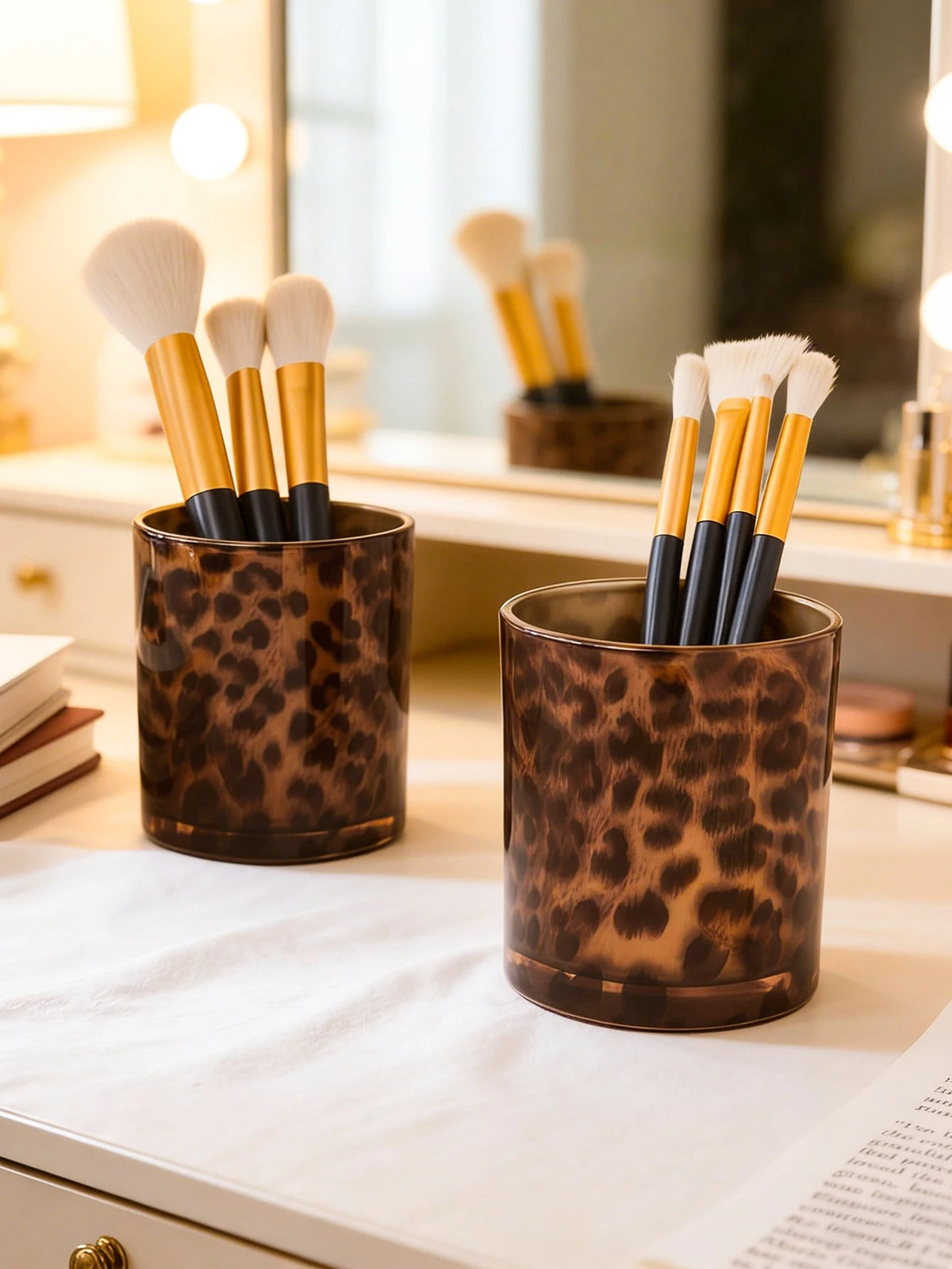 1pc/2pcs/3pcs Vintage Leopard Print Glass Storage Jars, Makeup Brush Holder, Lipstick & Eyeliner Pen Organizer, Desktop Decor, Holiday & Housewarming Gift, Aesthetic Home