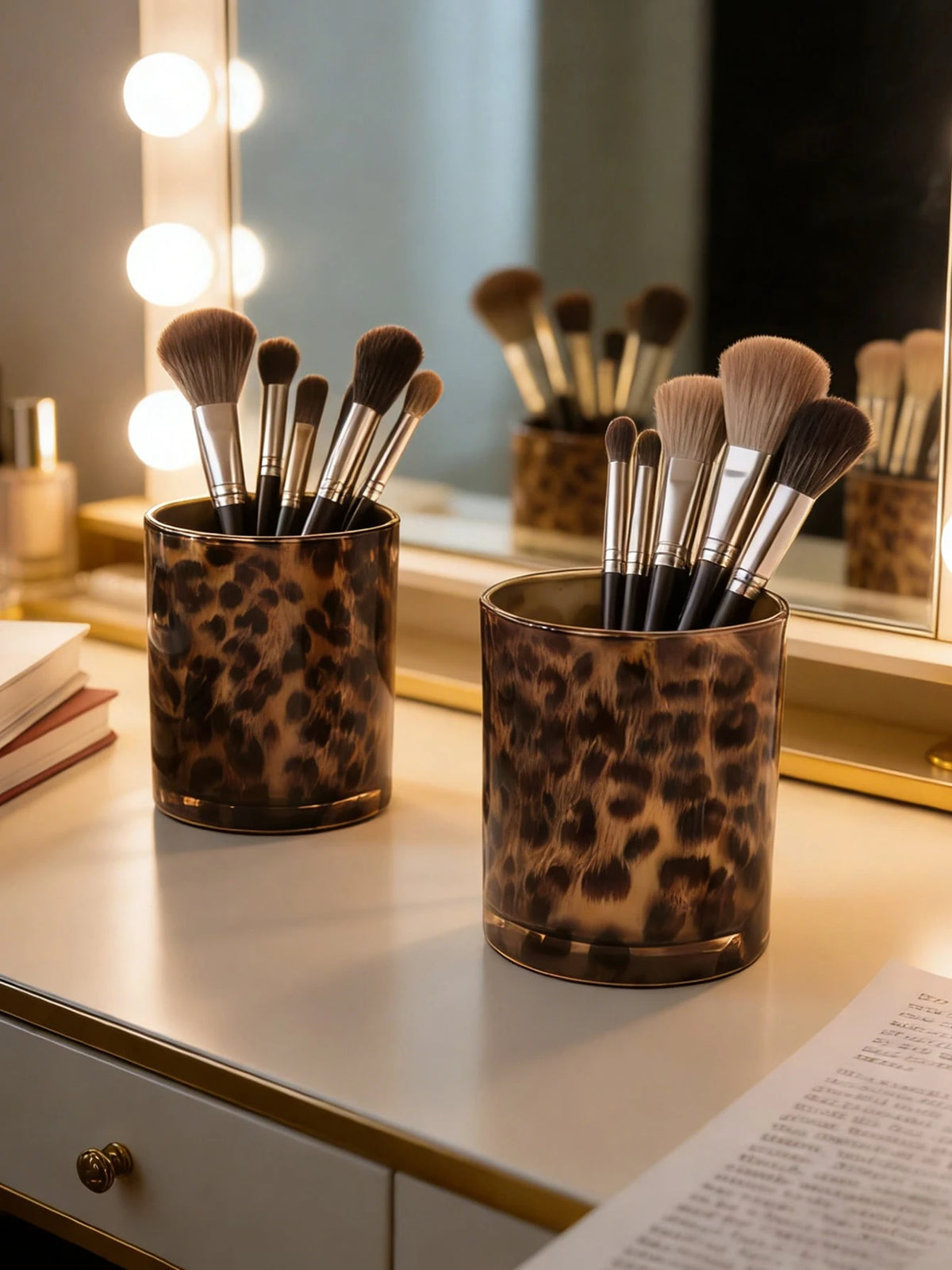 1pc/2pcs/3pcs Vintage Leopard Print Glass Storage Jars, Makeup Brush Holder, Lipstick & Eyeliner Pen Organizer, Desktop Decor, Holiday & Housewarming Gift, Aesthetic Home