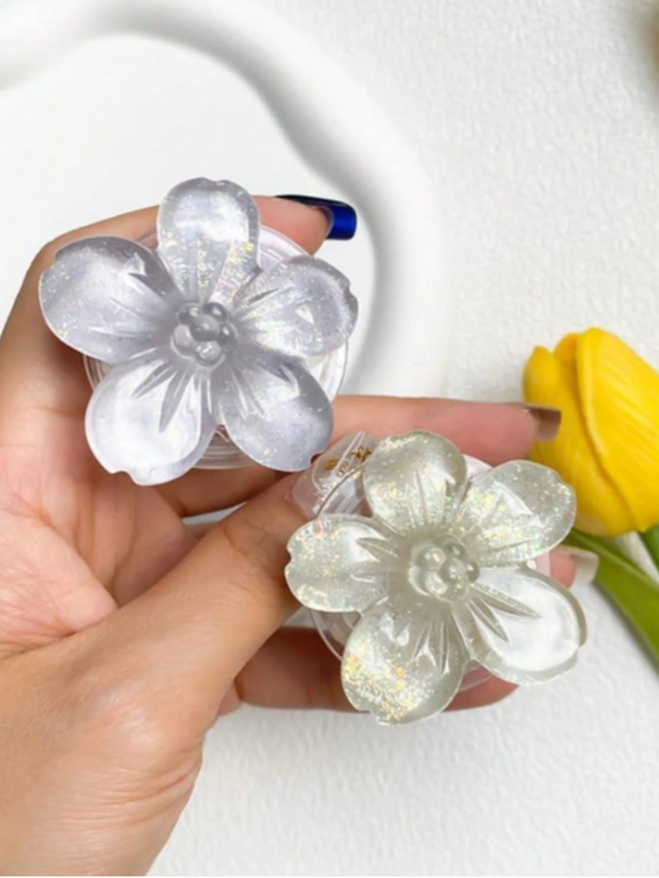 1pc/2pcs Cute Flower Element Push-Pull Stand Phone Push-Pull Stand 3D Flower Foldable Phone Holder, Fresh Floral Adhesive Bubble Phone Stand, Extendable Flower Phone Grip Holder, Suitable For Smartpho