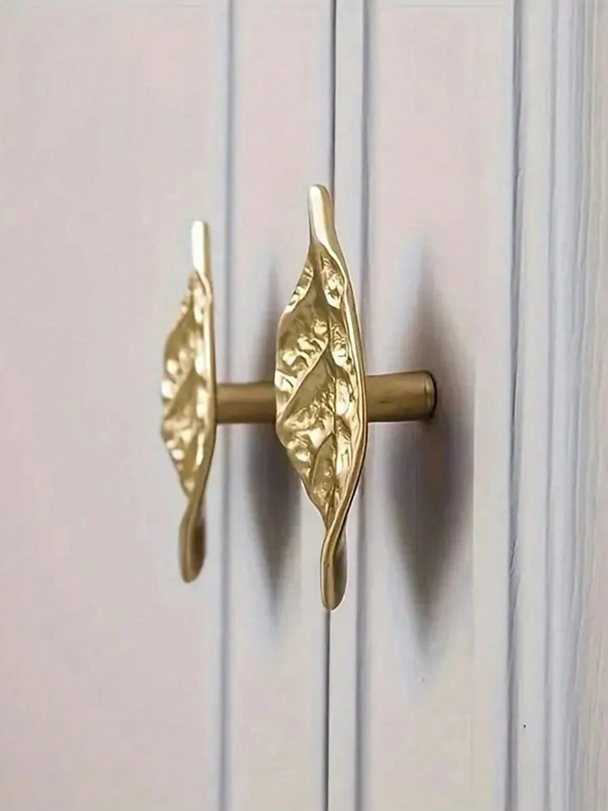 1pc/2pcs Vintage Gold Leaf Cabinet Handles, Single Hole Nordic Style Furniture Knobs, Decorative Metal Drawer Pulls, Suitable For Kitchen Cabinet, Wardrobe Door Hardware