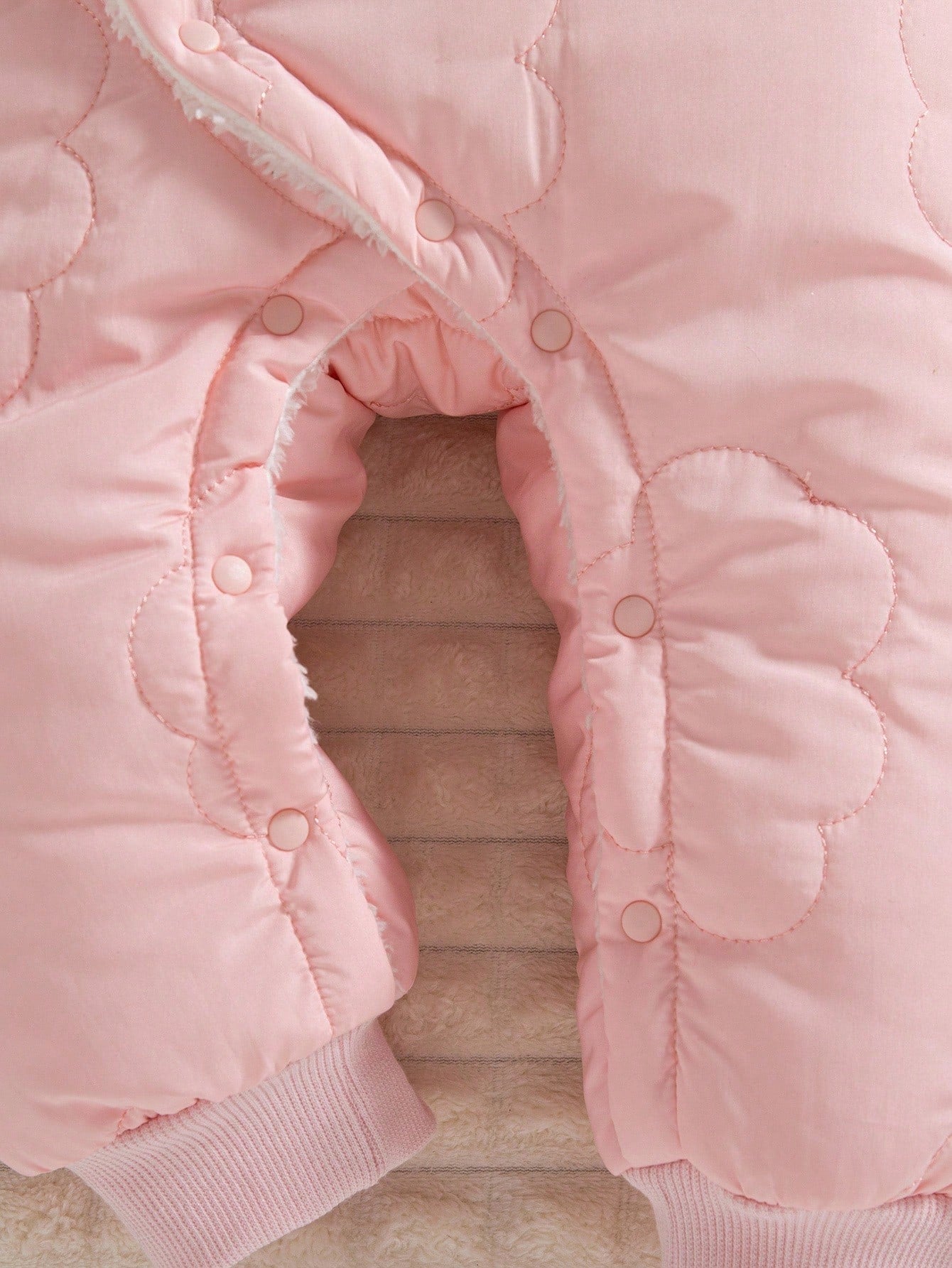 1pc Baby Girls' Winter New 2025 Cloud Stitching Pattern Thermal Lined Hooded Front Open Jumpsuit, Cute Fashion Thick Warm Jumpsuit Fall