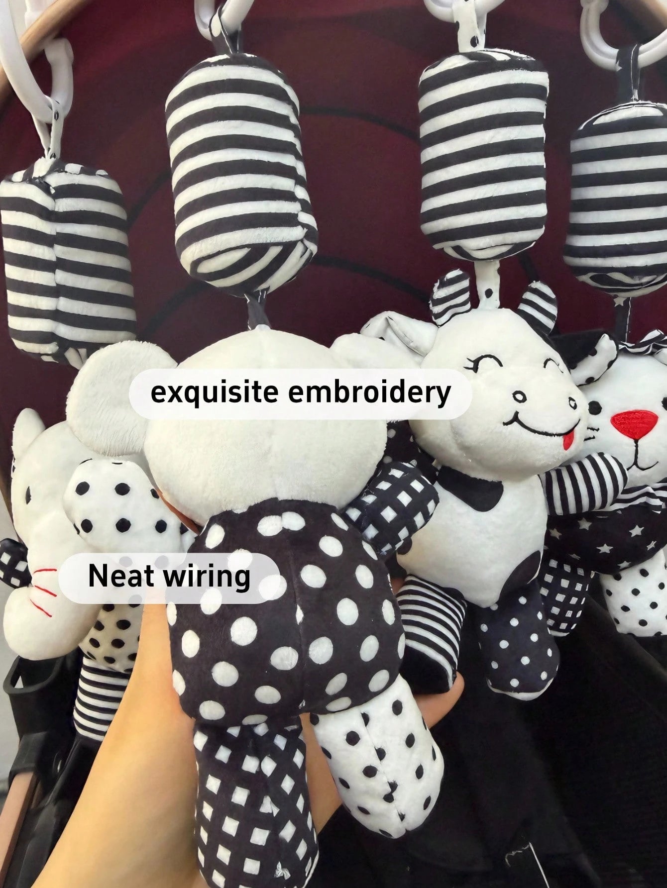 1pc Baby Stroller Hanging Plush Wind Chime Doll, Black & White Color Soft Rattle Doll With Bell, Crinkle Paper, Visual Stimulation Doll, Newborn Baby Gift