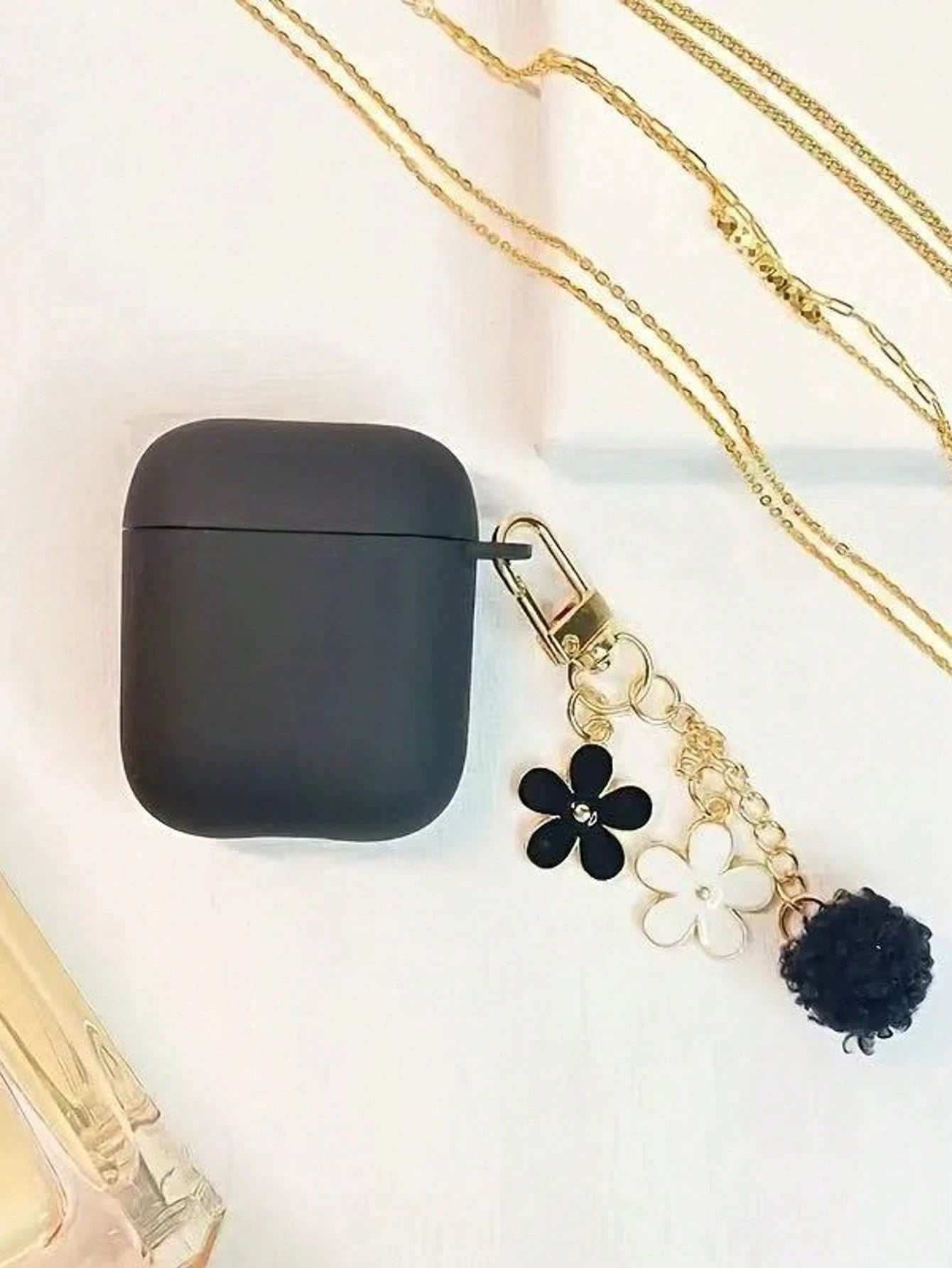 1pc Black And White Floral Chain Earphone Case Compatible With IPhone, For AirPods 1/2, For AirPods 3/Pro/Pro 2 Wireless TPU Earphone Protective Cover Compatible, Boyfriend/Girlfriend Gift, For AirPod