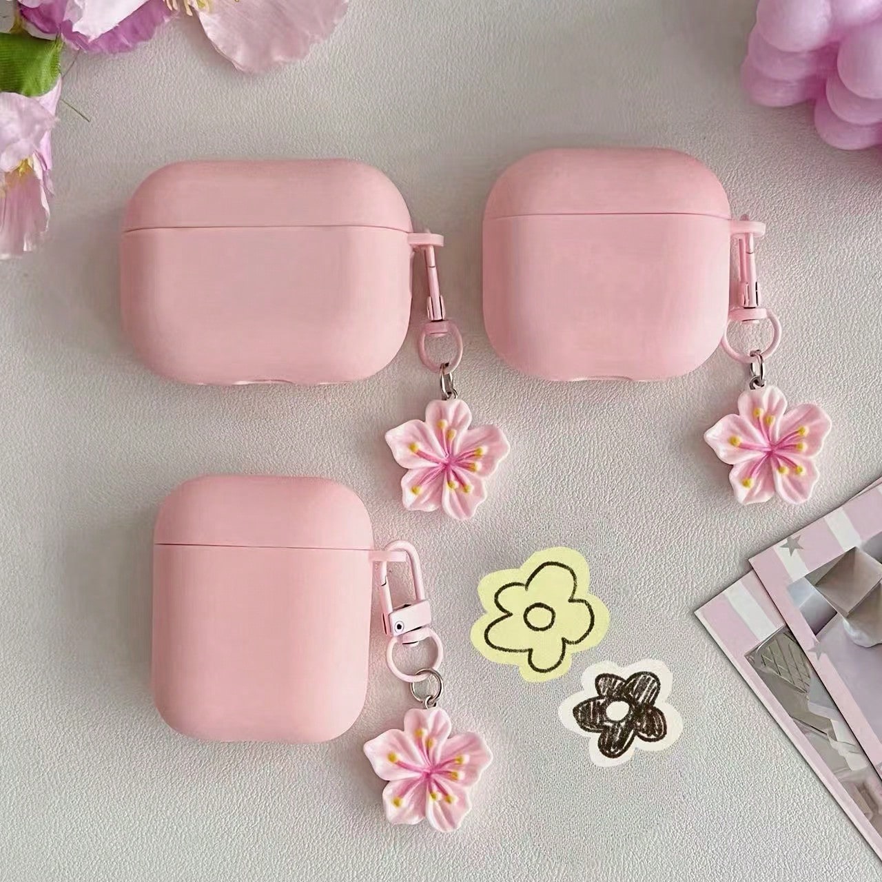 1pc Black And White Floral Chain Earphone Case Compatible With IPhone, For AirPods 1/2, For AirPods 3/Pro/Pro 2 Wireless TPU Earphone Protective Cover Compatible, Boyfriend/Girlfriend Gift, For AirPod