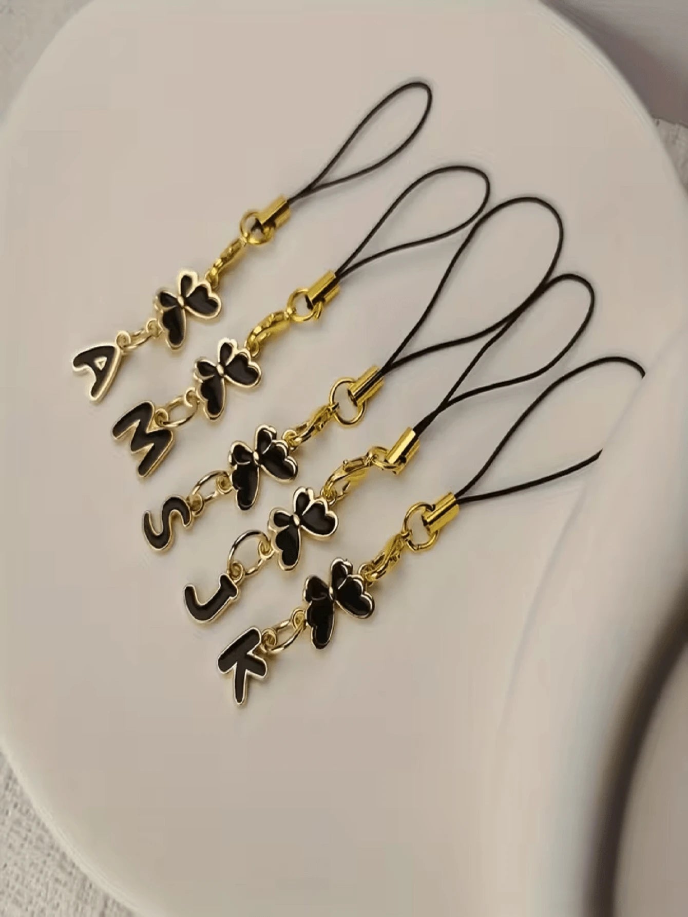 1pc Black Butterfly Letter Phone Charm, Decoration, Suitable For Holidays, Gift For Couple, Family, Romantic Gift, Phone Decor, Elegant Design, Fashion Accessory, Delicate Details, Commemorative Acces
