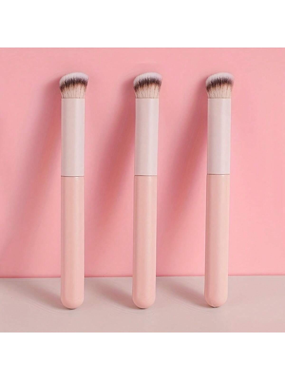 1pc Black Triangular Concealer Brush For Acne, Dark Circles, Tear Troughs, Highlighting And Detailing,Foundation Brush,Concealer Brush,Blush Brush,Contour Brush,Blush Brush,Bronzer Brush,Powder Brush