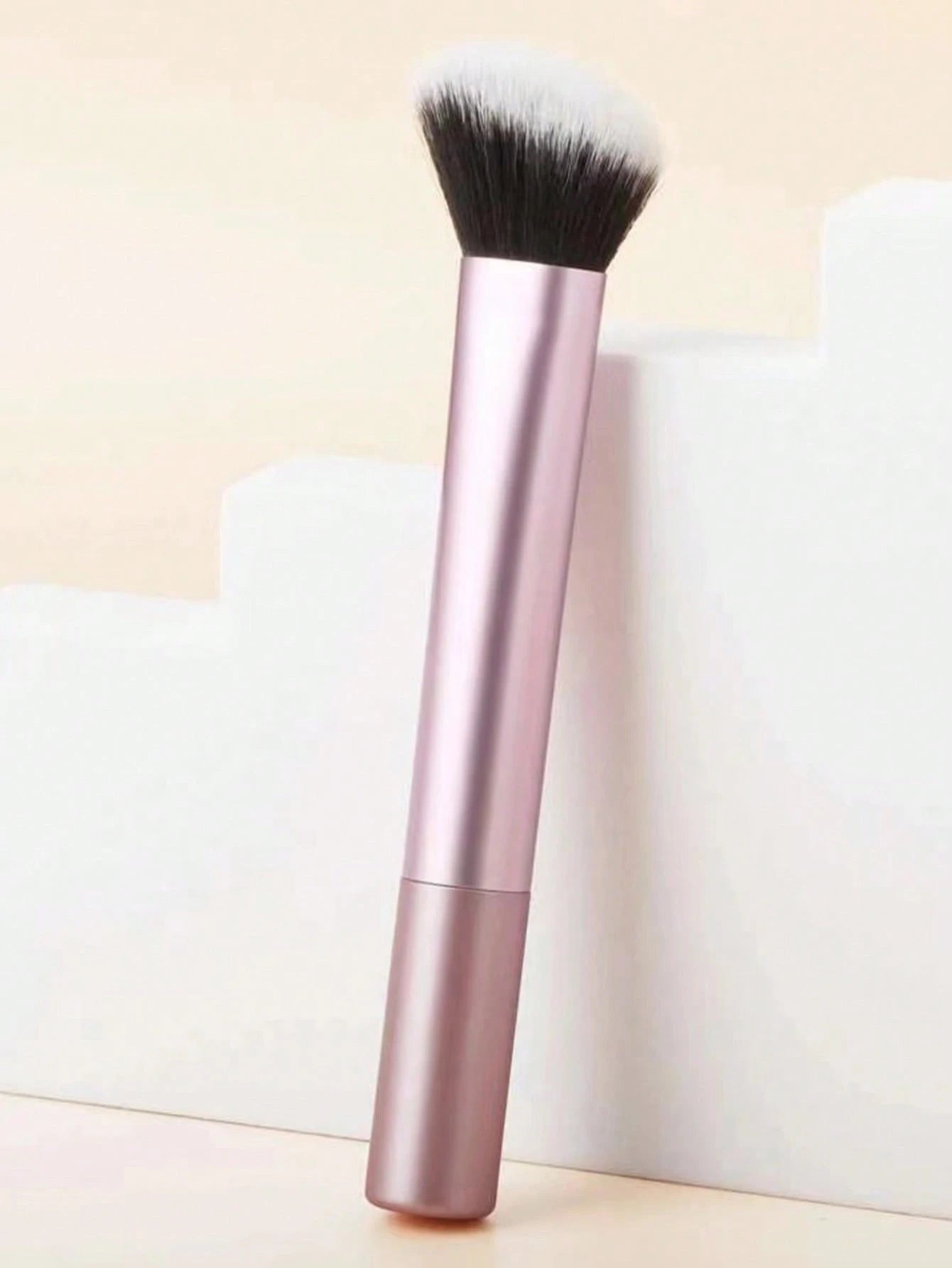 1pc Blush & Contour Brush, Perfect For Cheeks, Forehead, Chin, Nose, Blending & Sculpting, Suitable For Powder, Liquid, Cream,Foundation Brush,Concealer Brush,Blush Brush,Contour Brush,Blush Brush,Bro