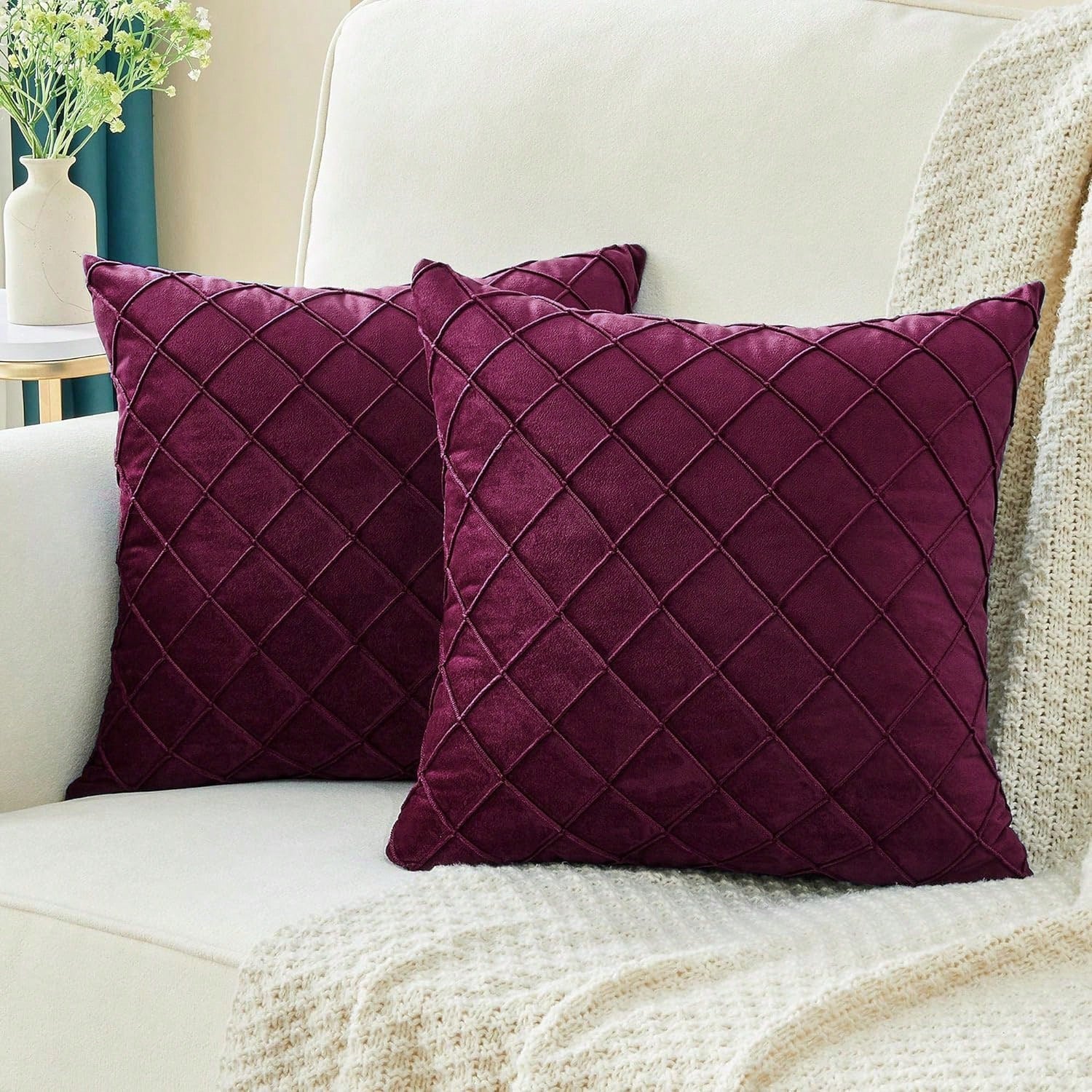 1pc Burgundy Pintuck Cushion Cover, Minimalist Chemical Fiber Decorative Throw Pillow Case Without Filler For Sofa