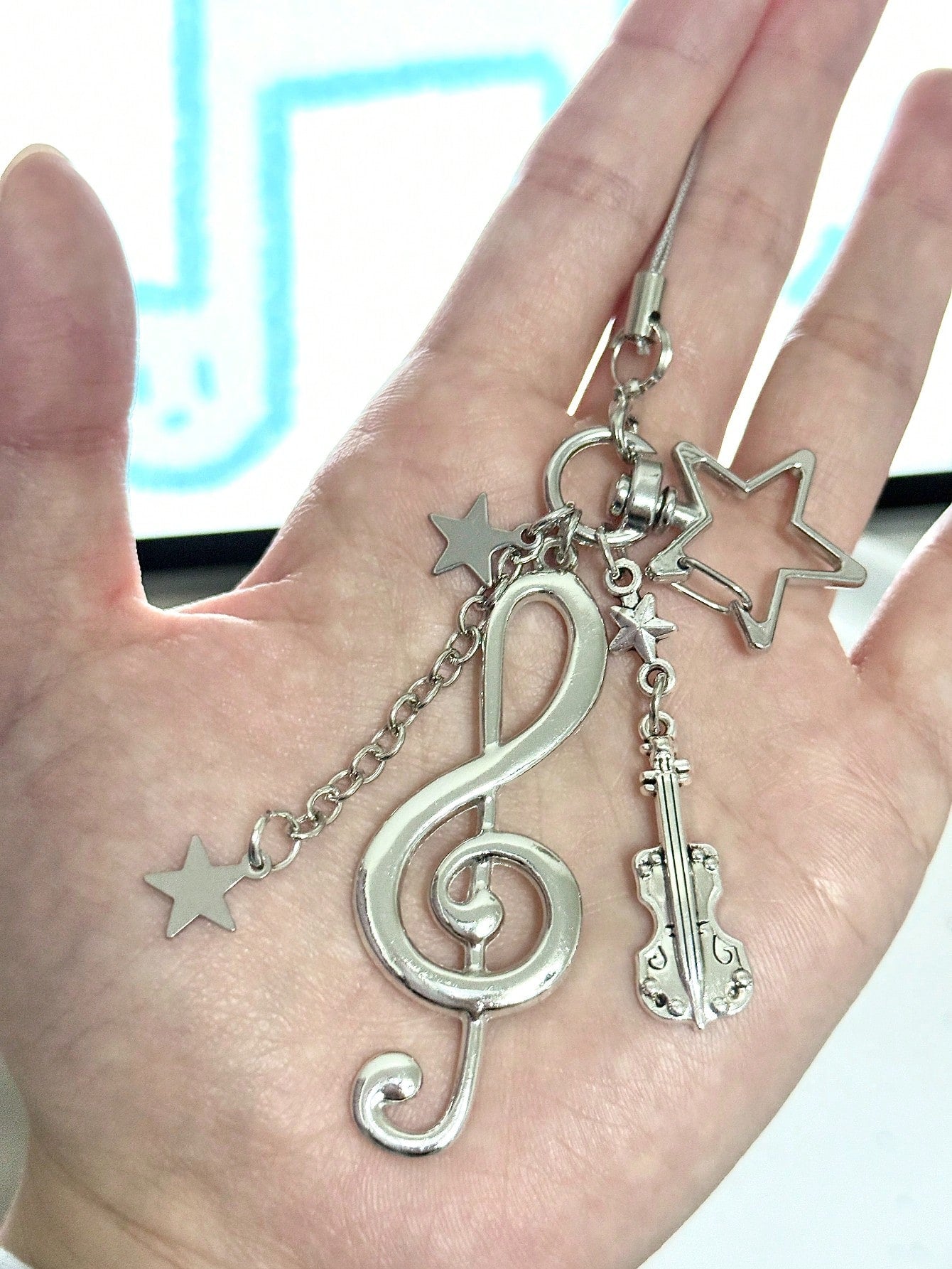 1pc Chic Korean Retro Music Note Phone Lanyard Pendant, Sweet Girl Vintage CCD Charm Compatible With Android And Most Smartphone,Gifts For Mother, Family, Friends, Birthday, Holiday Phone Chain