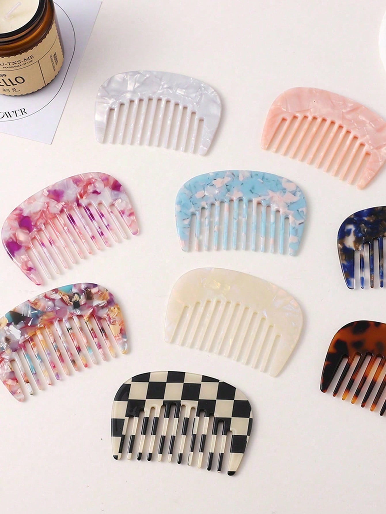 1pc Classic Retro Compact Hair Comb, Sweet & Cute Portable Pocket Size, Suitable For Women's Daily Grooming, Hair Styling Tool