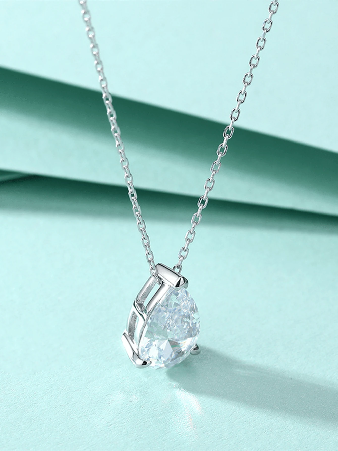 1pc Elegant 925 Silver 2-4 Carat Pear-Cut Moissanite Pendant Necklace, Suitable For Women's Daily Commute, Party, Vacation, Wedding, Valentine's Day, Mother's Day, Bridesmaid Gift, Shiny Jewelry Gift