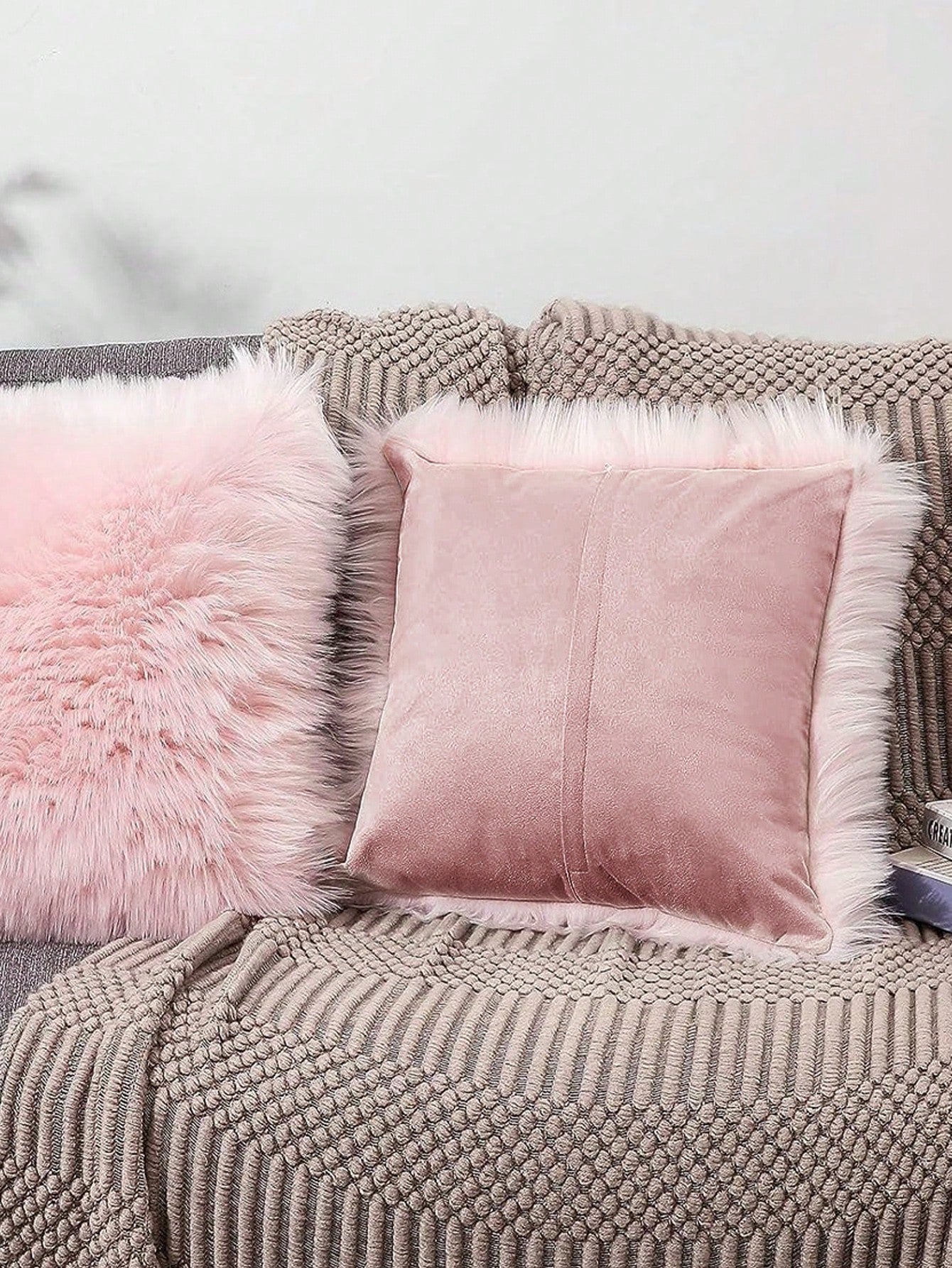 1pc Faux Wool Plush Pillow Cover (Pillow Insert Not Included), Fluffy & Soft, Home Decor Throw Pillow Case, Zippered Closure, Soft & Comfortable, Non-Shedding, Suitable For Bedroom/Dorm/Sofa/Lounge Ch