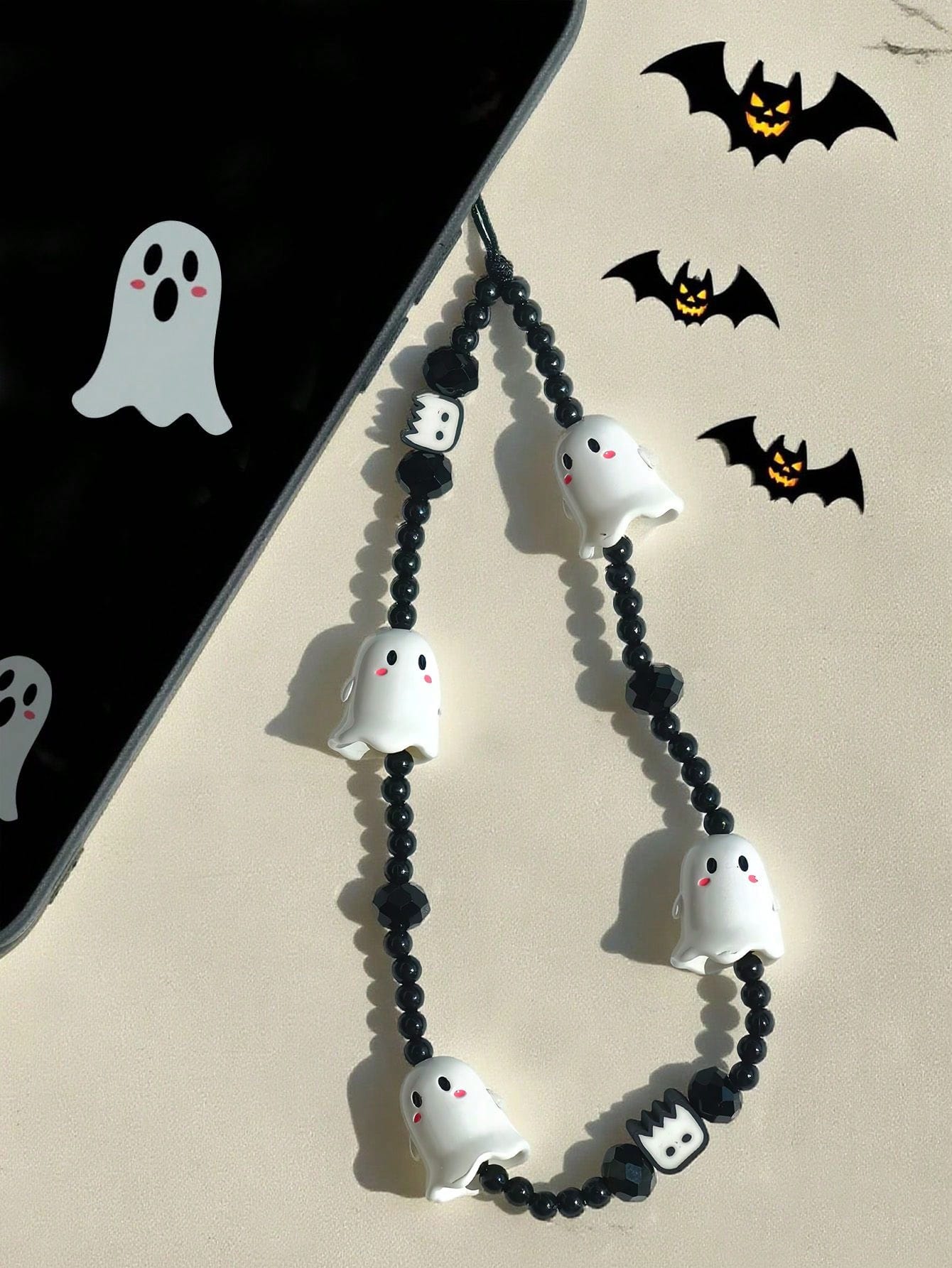 1pc Halloween Cute Ghost Resin Beaded Phone Lanyard Matte Black Crystal Round Bead Spooky Monster Charms Thin Black Nylon String Wrist Strap Decor For Cell Phone CCD Camera Earbud Case Backpack Gothic