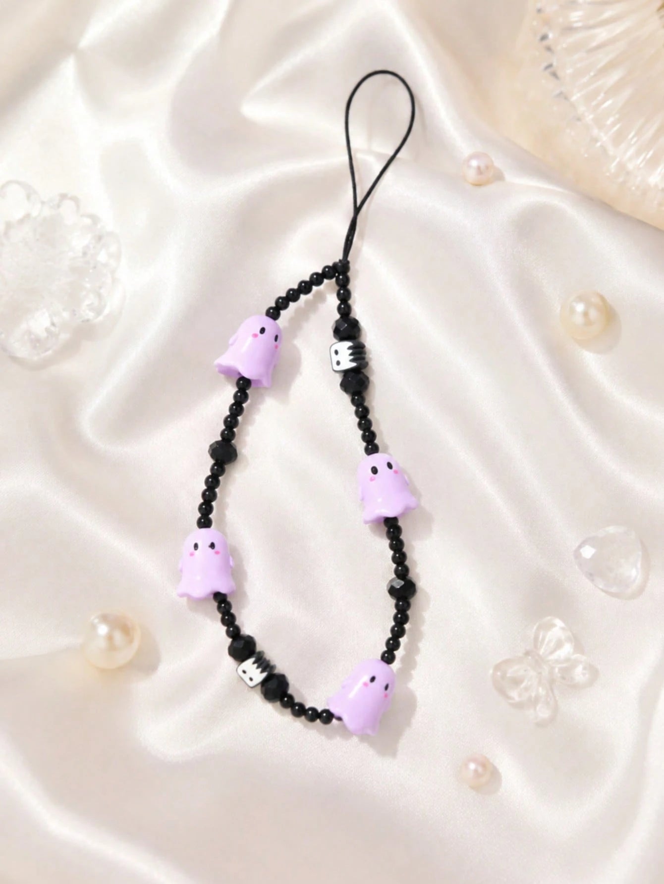 1pc Halloween Cute Ghost Resin Beaded Phone Lanyard Matte Black Crystal Round Bead Spooky Monster Charms Thin Black Nylon String Wrist Strap Decor For Cell Phone CCD Camera Earbud Case Backpack Gothic