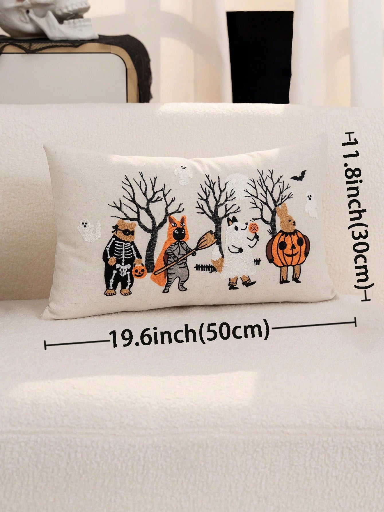 1pc Halloween Ghost Forest Animal Embroidered Pillowcase, Halloween Pumpkin Pillowcase, Suitable For Indoor Decoration, Ghost Festival Decoration, All-Season Pillowcase, Without Insert