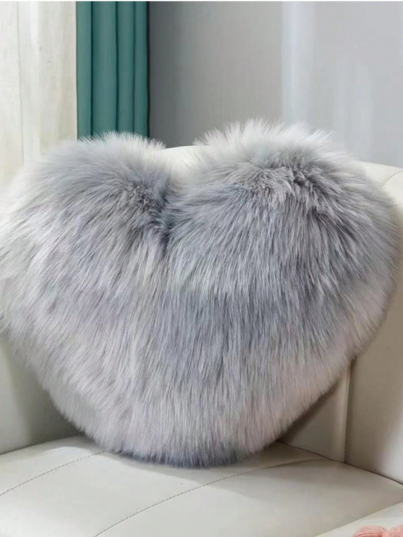 1pc Mini Heart Shaped Plush Pillow, Bedroom Decor, Sofa, Car Lumbar Cushion, Filled Inner