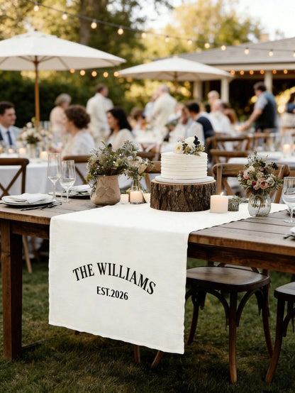 1pc Personalized Family Name Wedding Table Runner- Linen Banner, Bride & Groom Sweetheart Table Decor, Wedding Reception, Valentine's Day, Anniversary