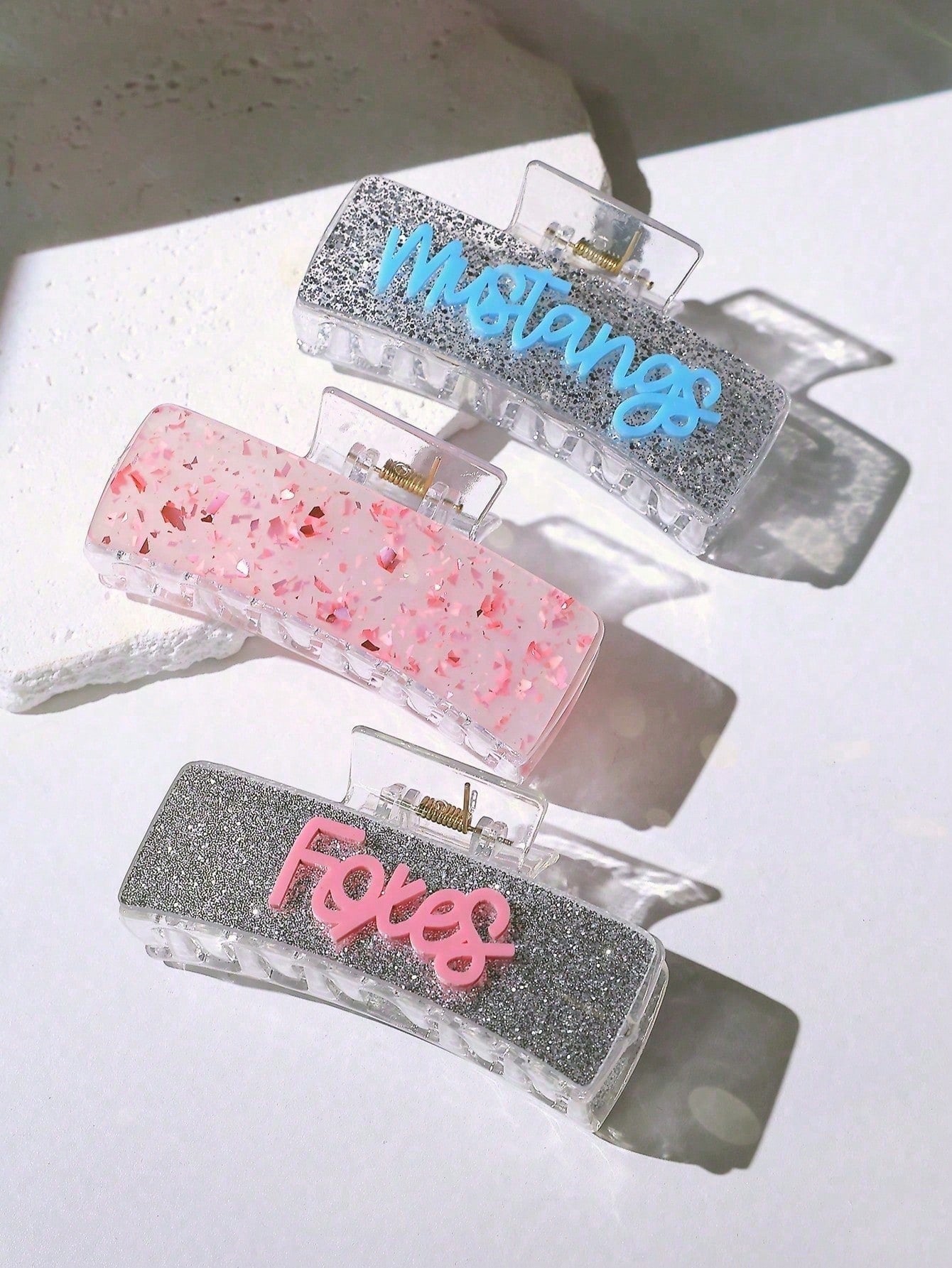 1pc Personalized Gameday Cheering Squad Team Name Rainbow Text Hair Clip, Name Hair Claw, Bridesmaid Gift, Personalized Gift
