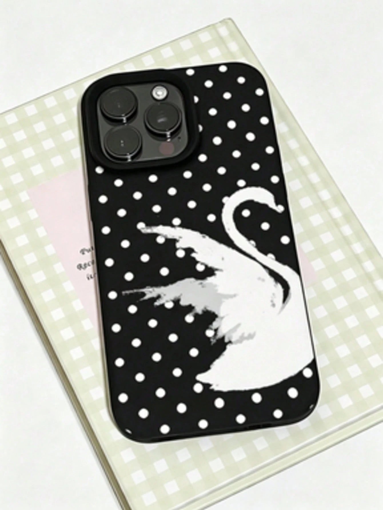 1pc Personalized Swan Polka Dot Graphic Aesthetic Pattern Black Liquid Straight Edge Phone Case Compatible With IPhone 16/16Pro/16Plus