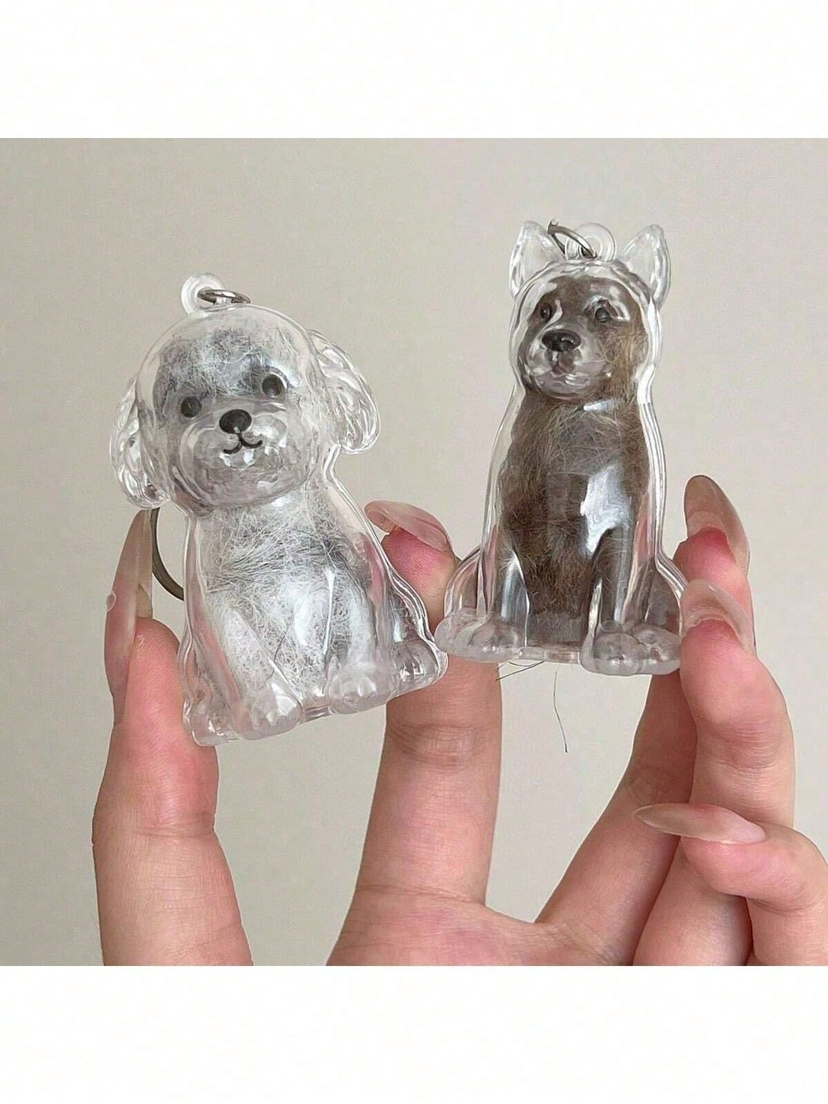 1PC PET Material Keychain With Pet Hair Storage Design-Well-Made Keychain Featuring A Sitting Dog Figure Withchain Ideal For Dog Owners- A Functional And Thoughtfulaccessory That Collects And Preser