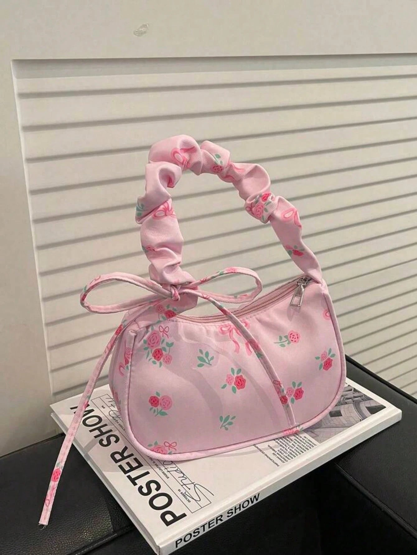 1pc Pink Nylon Printed Zipper Casual Women's Shoulder Bag, Multipurpose For Daily Use