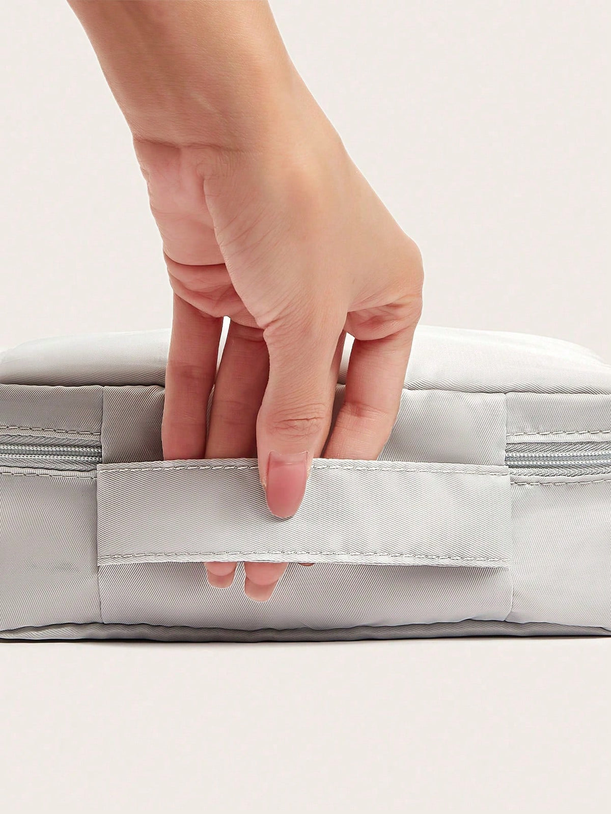 1pc Polyester Storage Bag, Minimalist Portable Toiletry Storage Bag, Ideal For Packing Cosmetics, And Travel Essentials,Boho Vibes