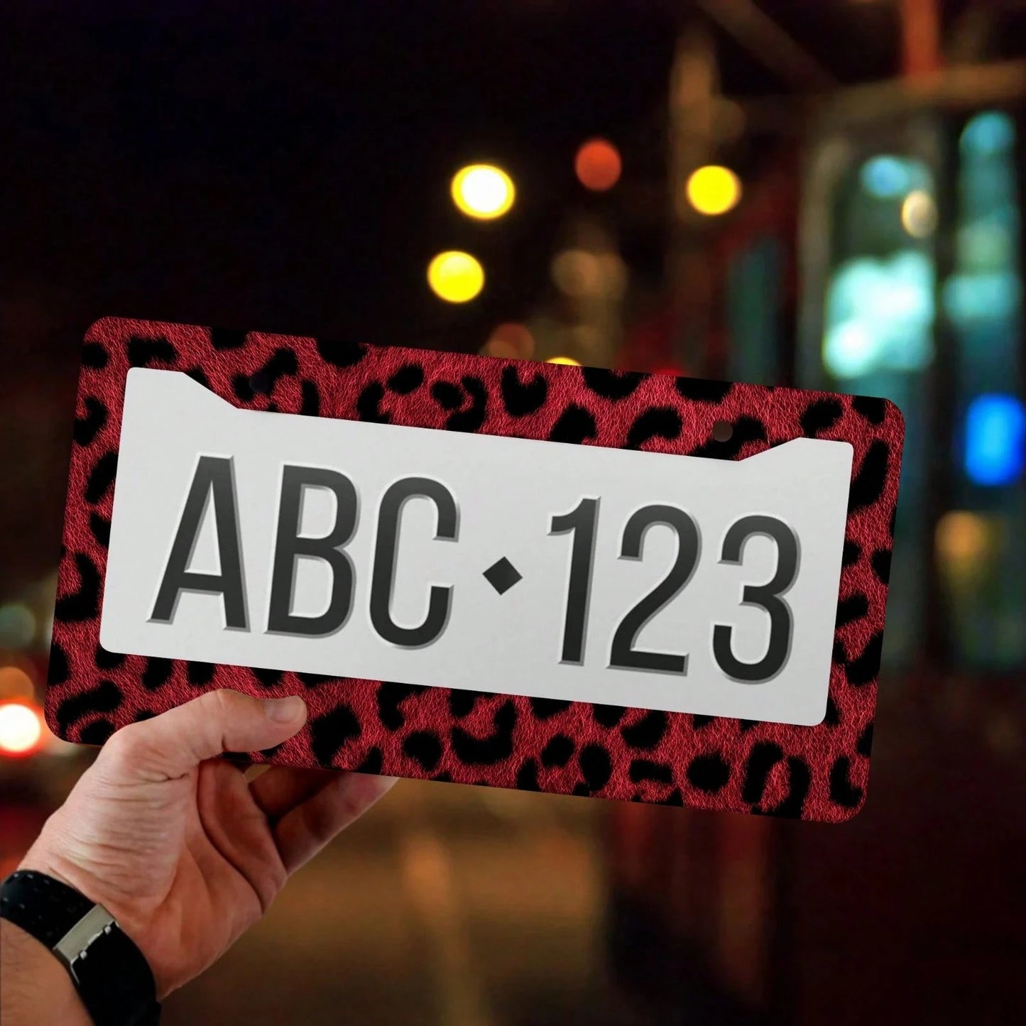 1pc Red Leopard Print License Plate Frame- Rust-Proof, Rattle-Proof, Weather-Proof Aluminum Bracket Holder US Standard, Decorative Car Accessory With Tree & Design, Car Decorations, Vehicle Customiza