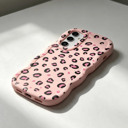 1pc Rose Red Leopard Print Minimalist Black Pink Cute Matte Fresh European American Ins Gentle Style Beautiful Fashion Vintage, Macaron Color Full Coverage Anti-Drop Fresh Colorful Wave Shape Cream St