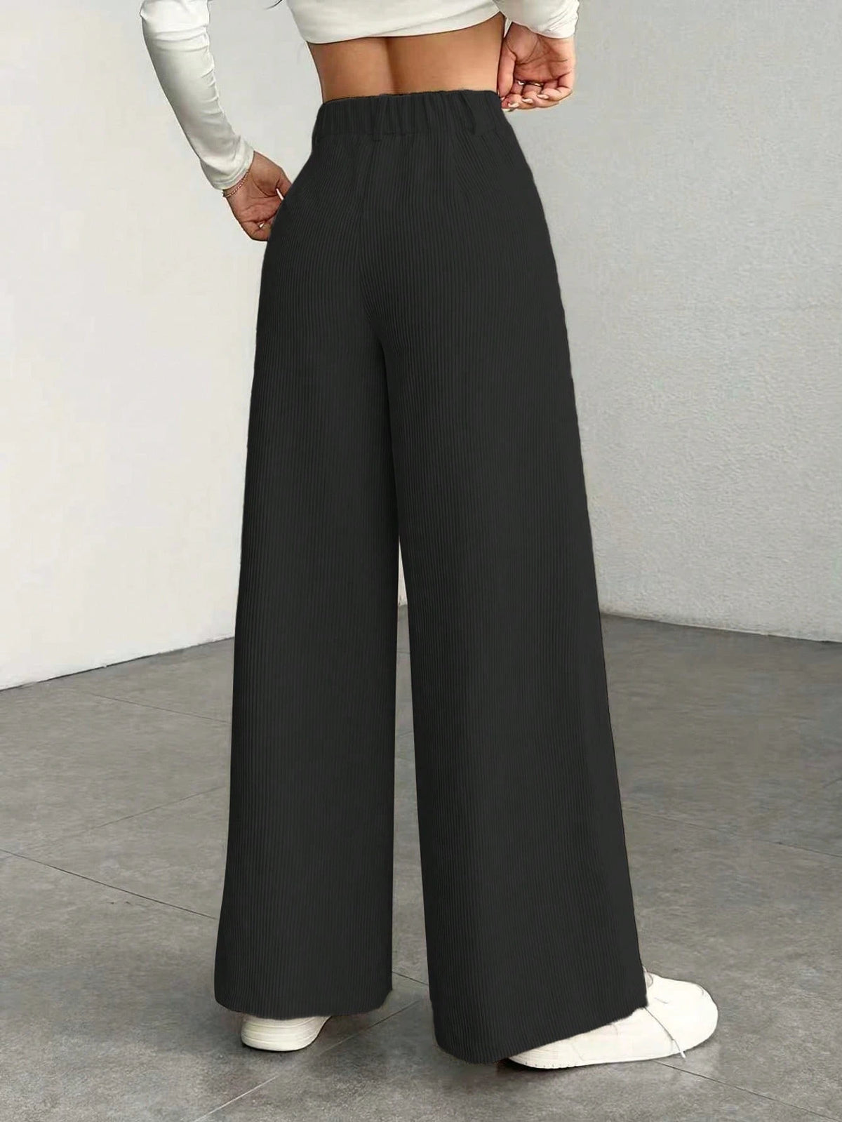 1pc Solid Color Polyester Button Pocket Zipper Pants, Suitable For Daily Wear In Spring, Autumn And Winter Black, High Waisted