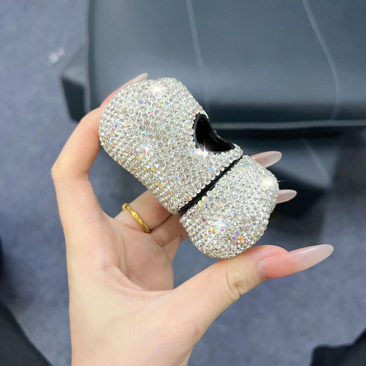 1pc Sparkling Rhinestone Dog Poop Bag Holder, Bone Shaped, Cat And Dog Supplies, Dog Poop Bag Dispenser, Pet Waste Bag Dispenser, Outdoor Dog Walking Accessory, Gift For Dogs, Puppies, Christmas