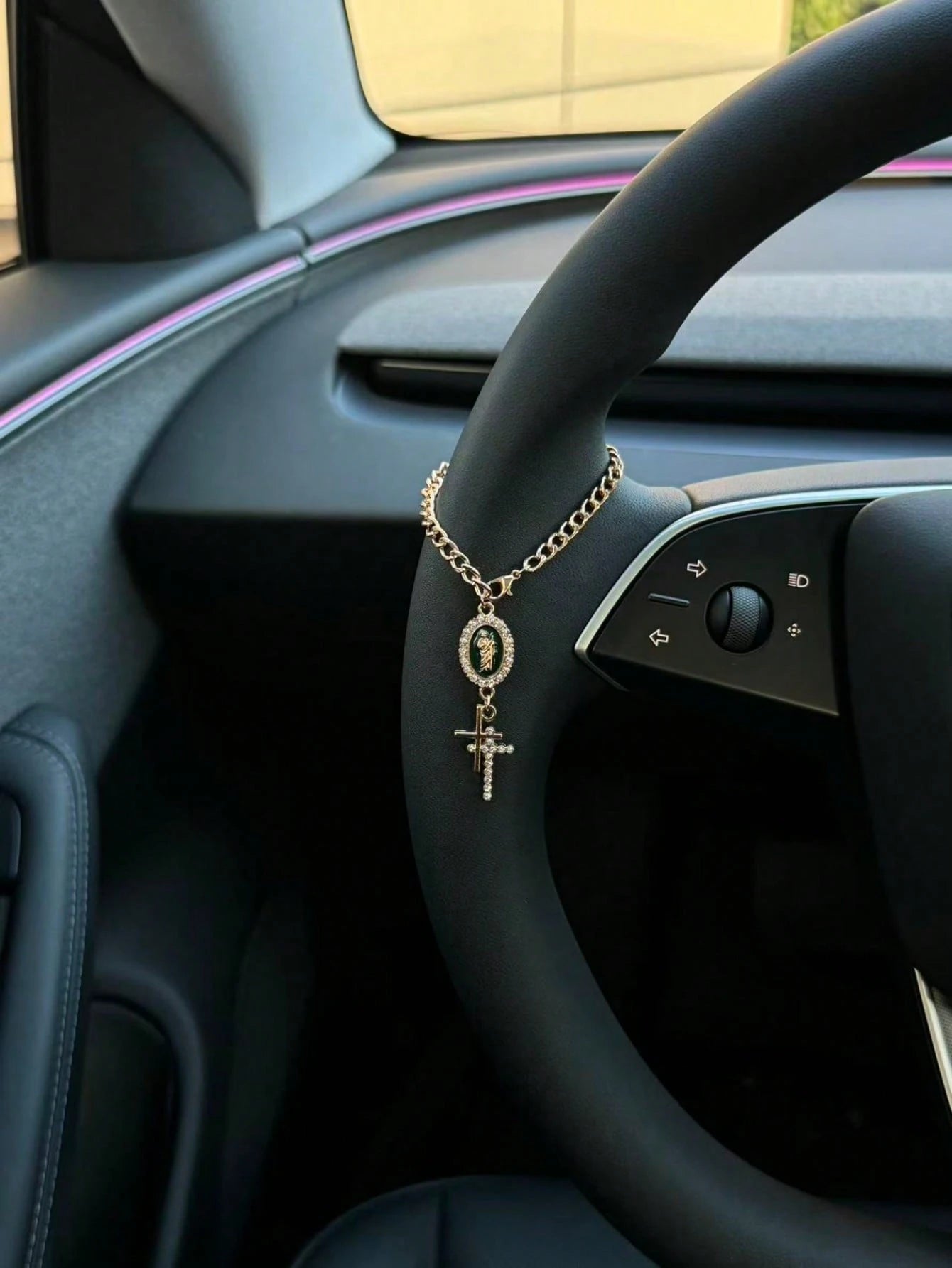 1pc Steering Wheel Decor, 15cm Adjustable Length, Minimalist, Cute, Creative Rosary Bead Car Pendant Accessory, Unique Fashion Car Hanging Decoration
