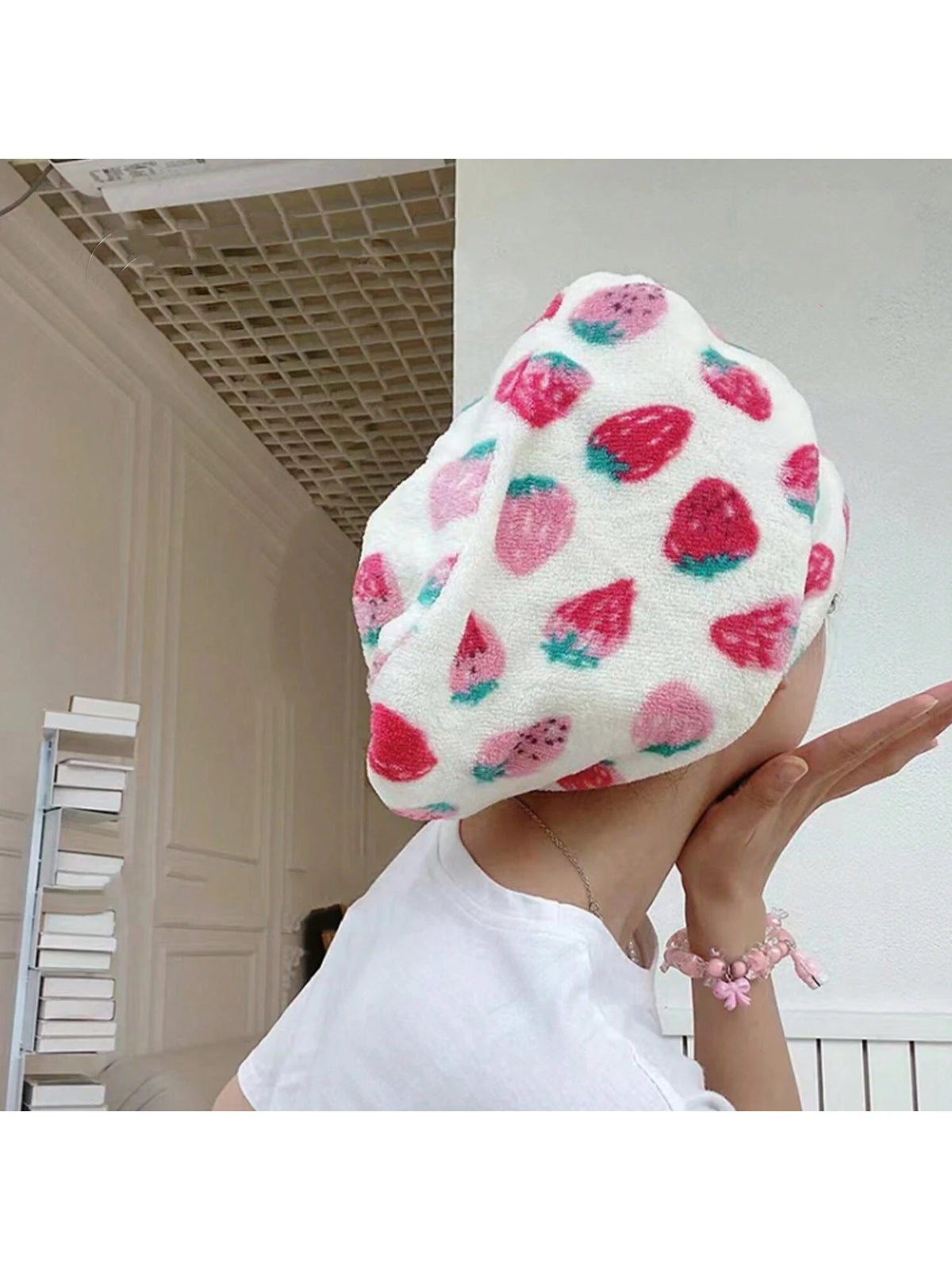 1pc Strawberry Printed Bath Cap Hair Drying Towel, Made Of Coral Fleece, Soft And Absorbent, Suitable For All Seasons In Bathroom Home Bathroom Decor Fall Decor Back To School Hair Bonnet Shower Towel